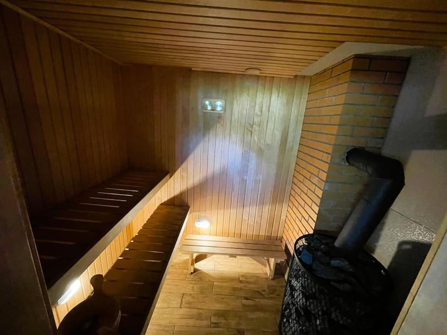 Sauna house with nearby observatory