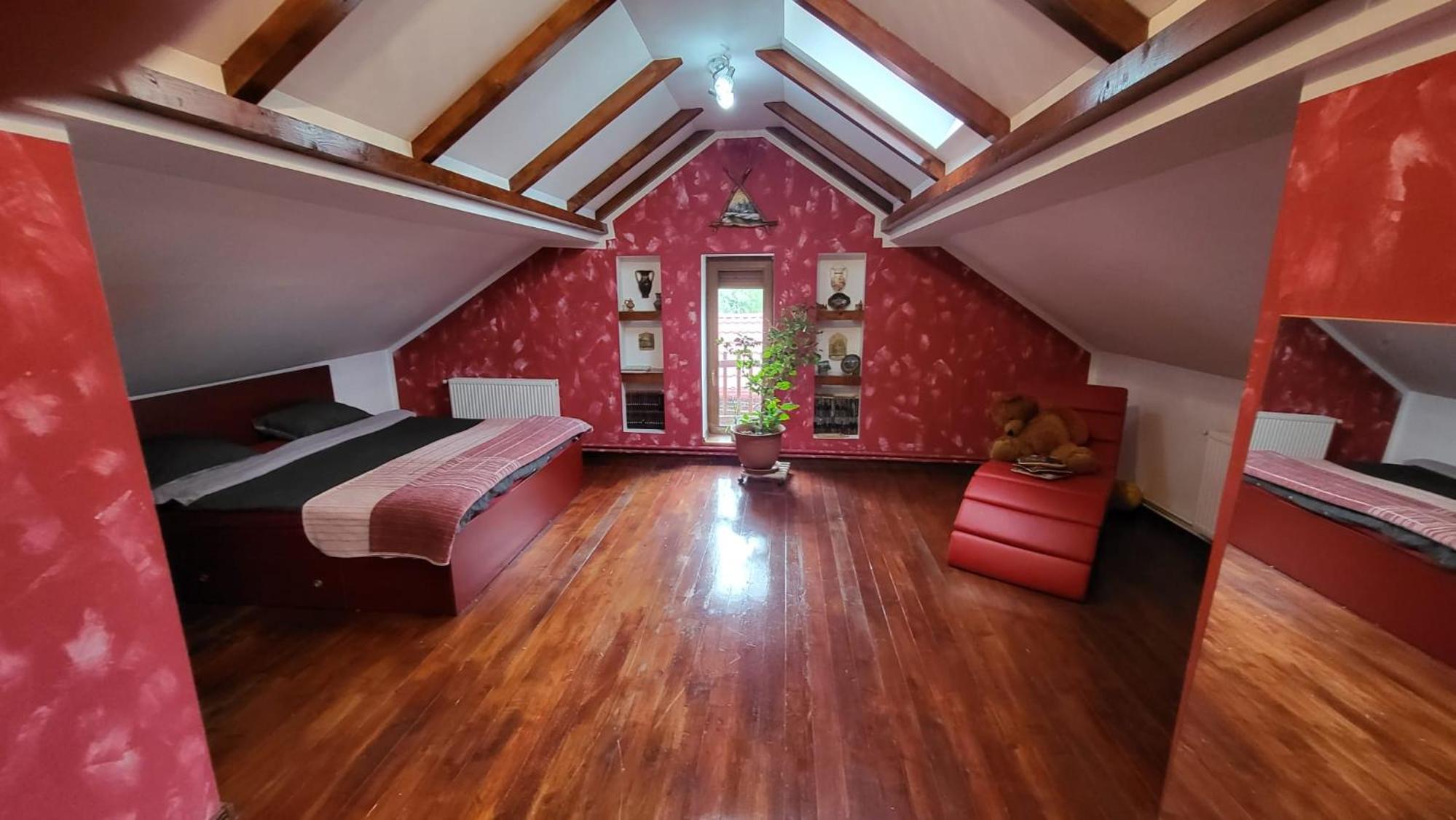 Casa in Oradea ! view 2