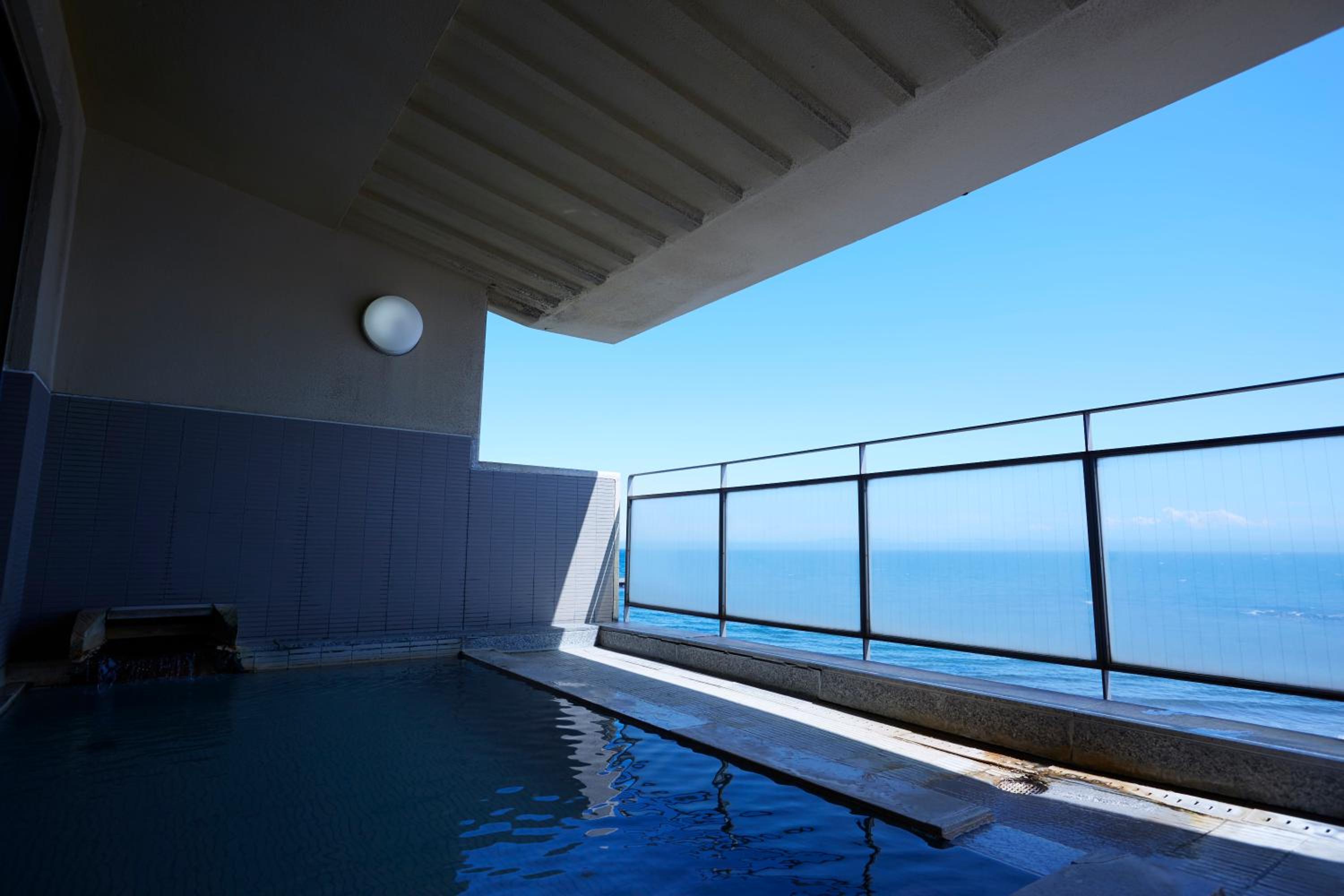 Wakamatsu Hot Spring Resort