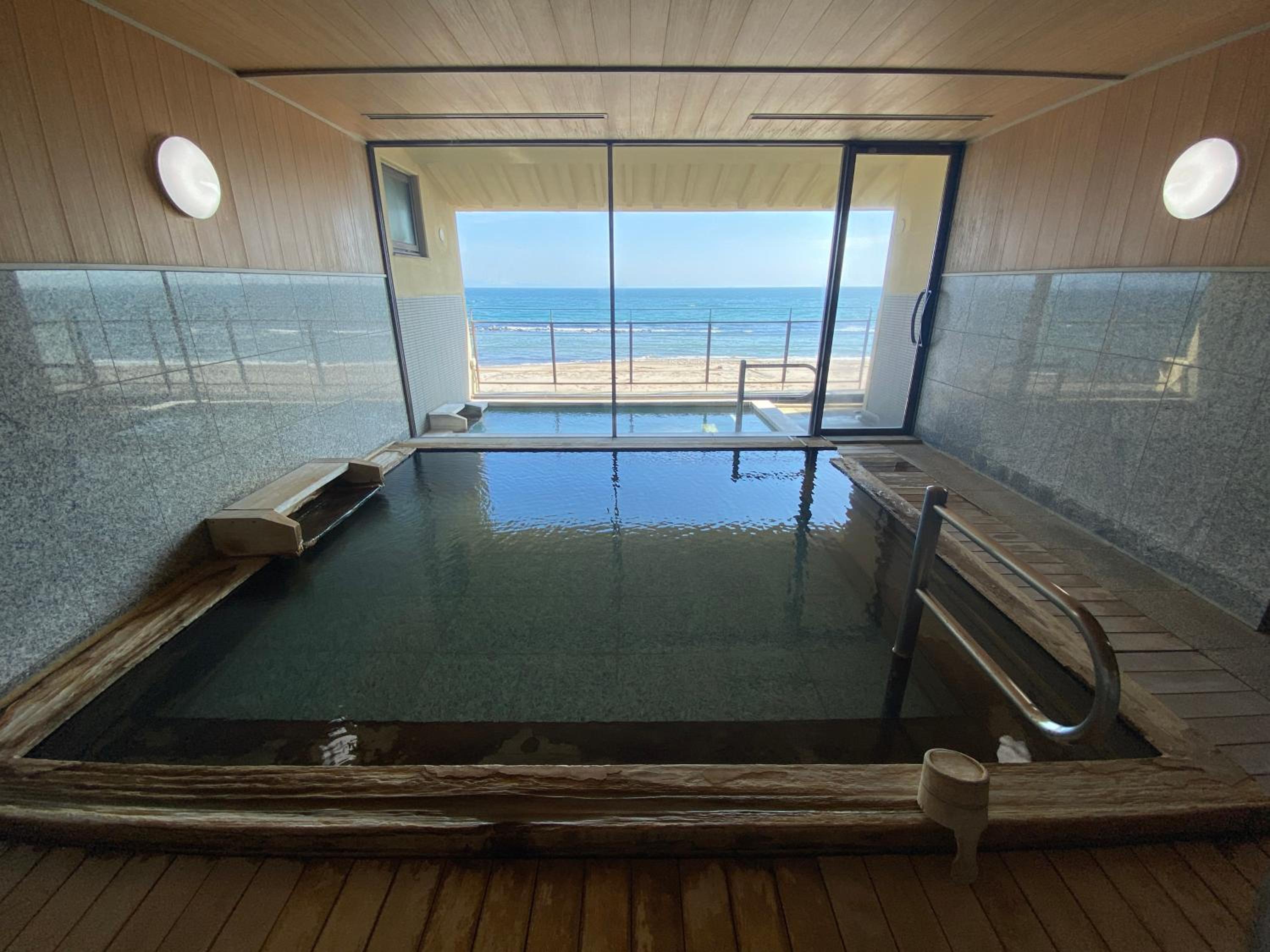 Wakamatsu Hot Spring Resort