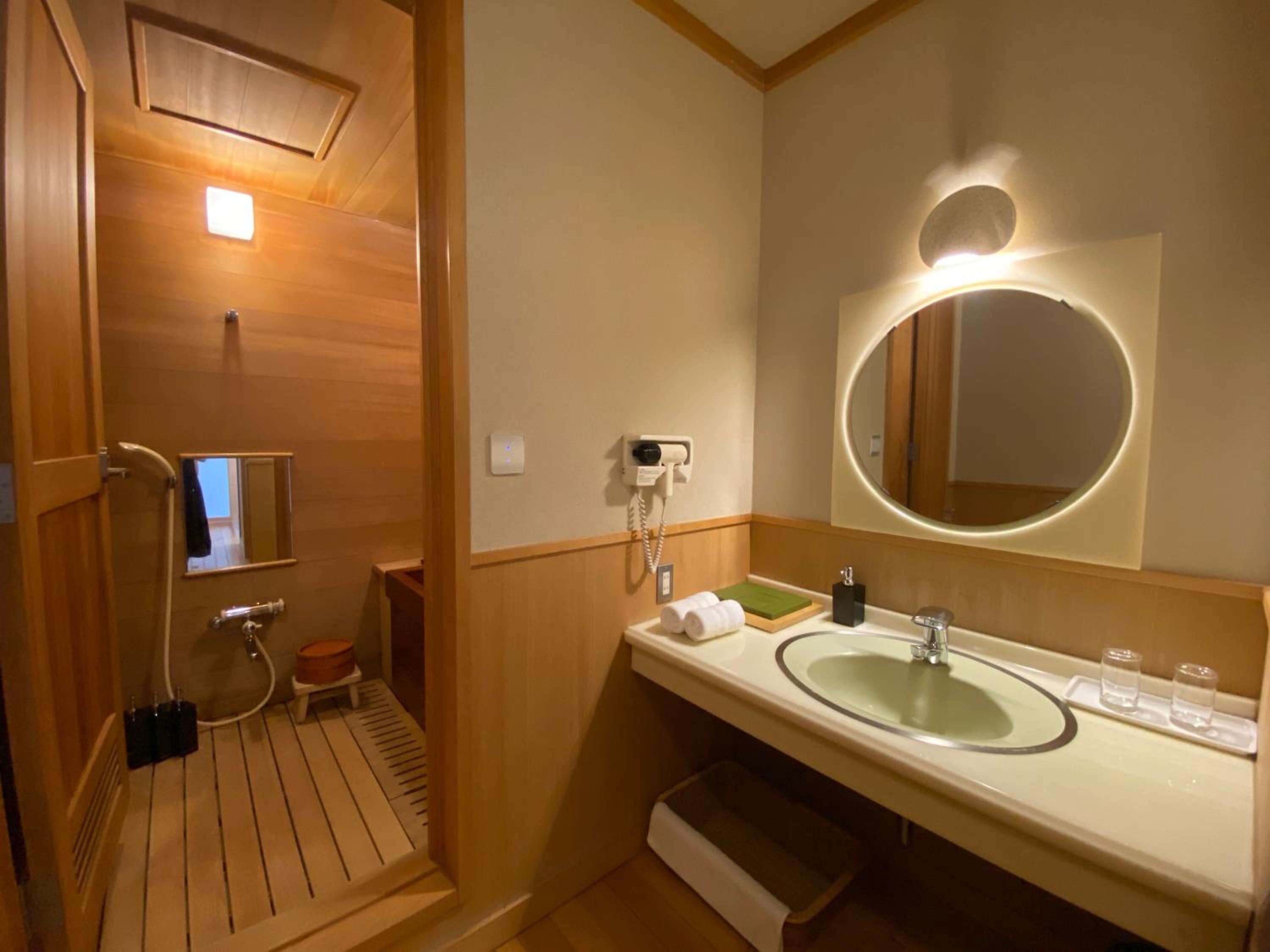 Wakamatsu Hot Spring Resort