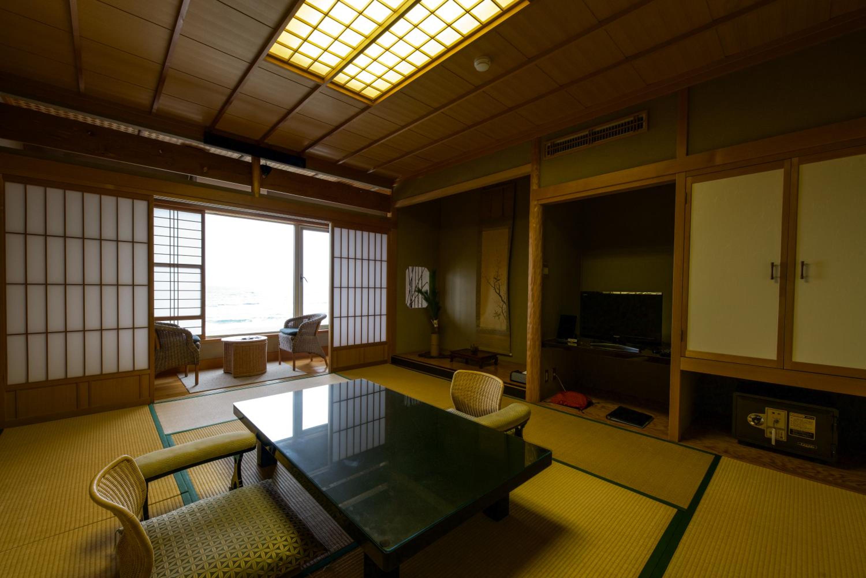 Wakamatsu Hot Spring Resort