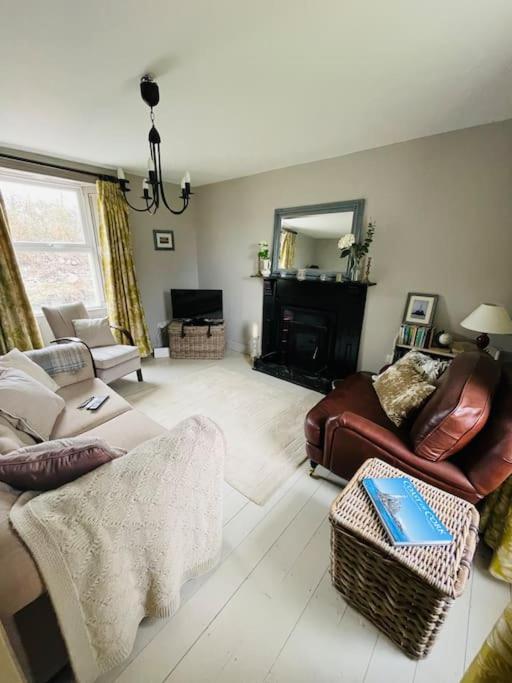 Idyllic Family farmhouse in beautiful West Cork view 2