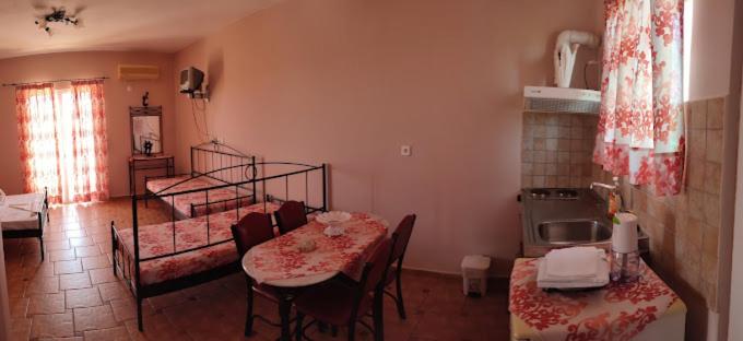 Hotel Takis en Áyios Yeóryios