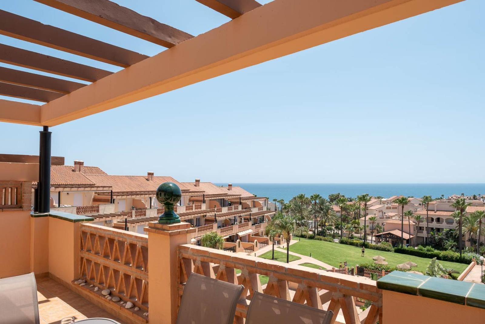 Alta Lomas Sea Heights by Alfresco Stays