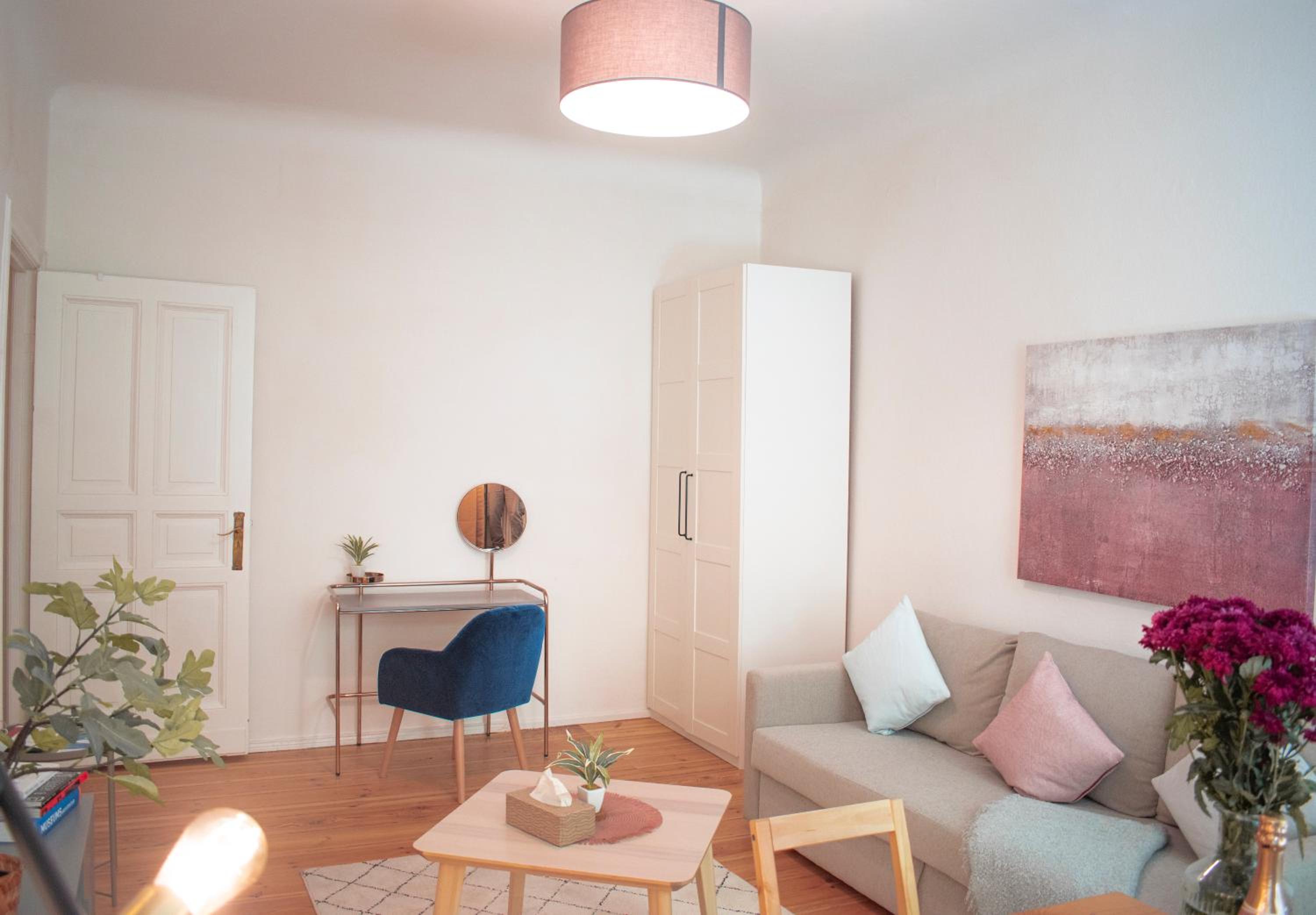 Peaceful Flat for 4 in Prenzlauer Berg (55sq)