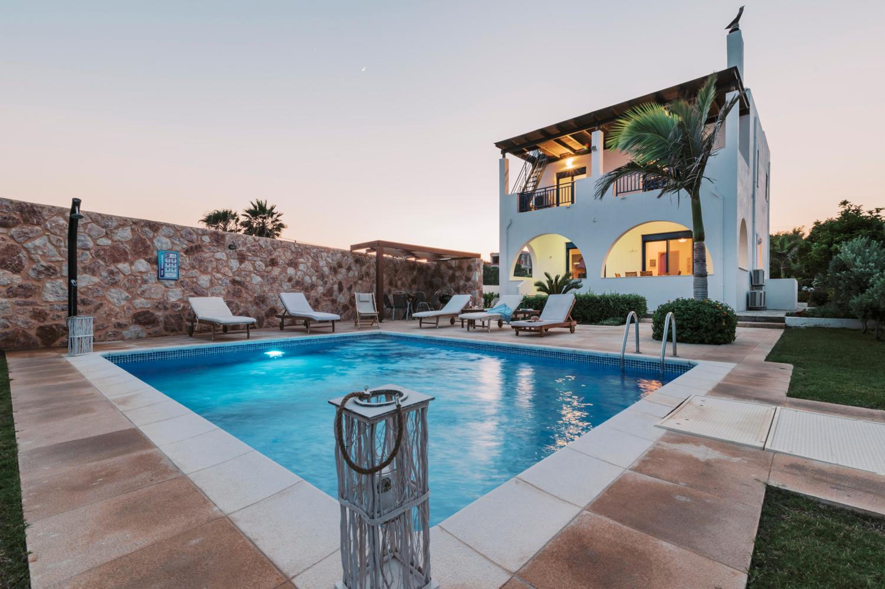 Deep Blue Villa