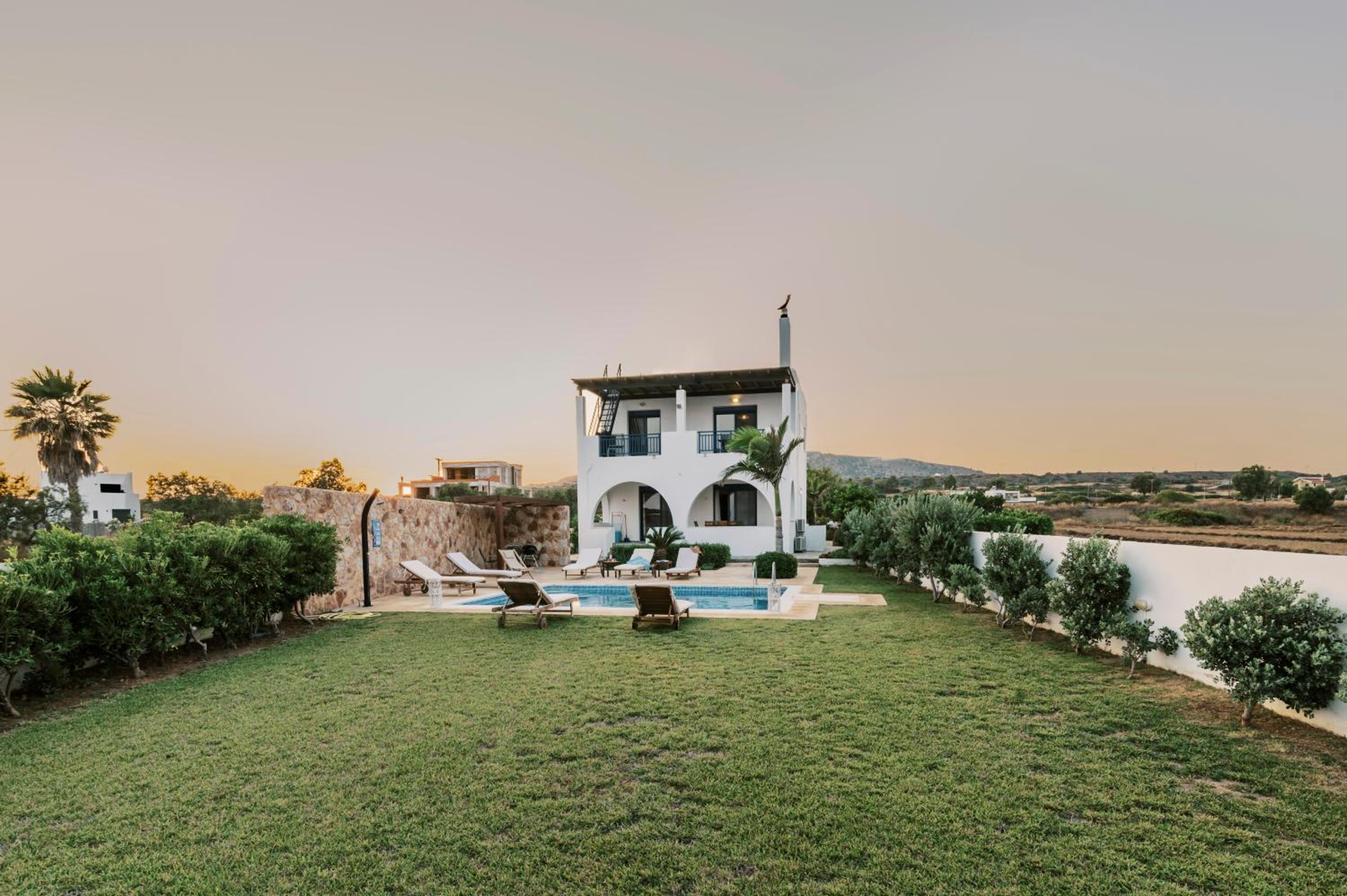 Deep Blue Villa