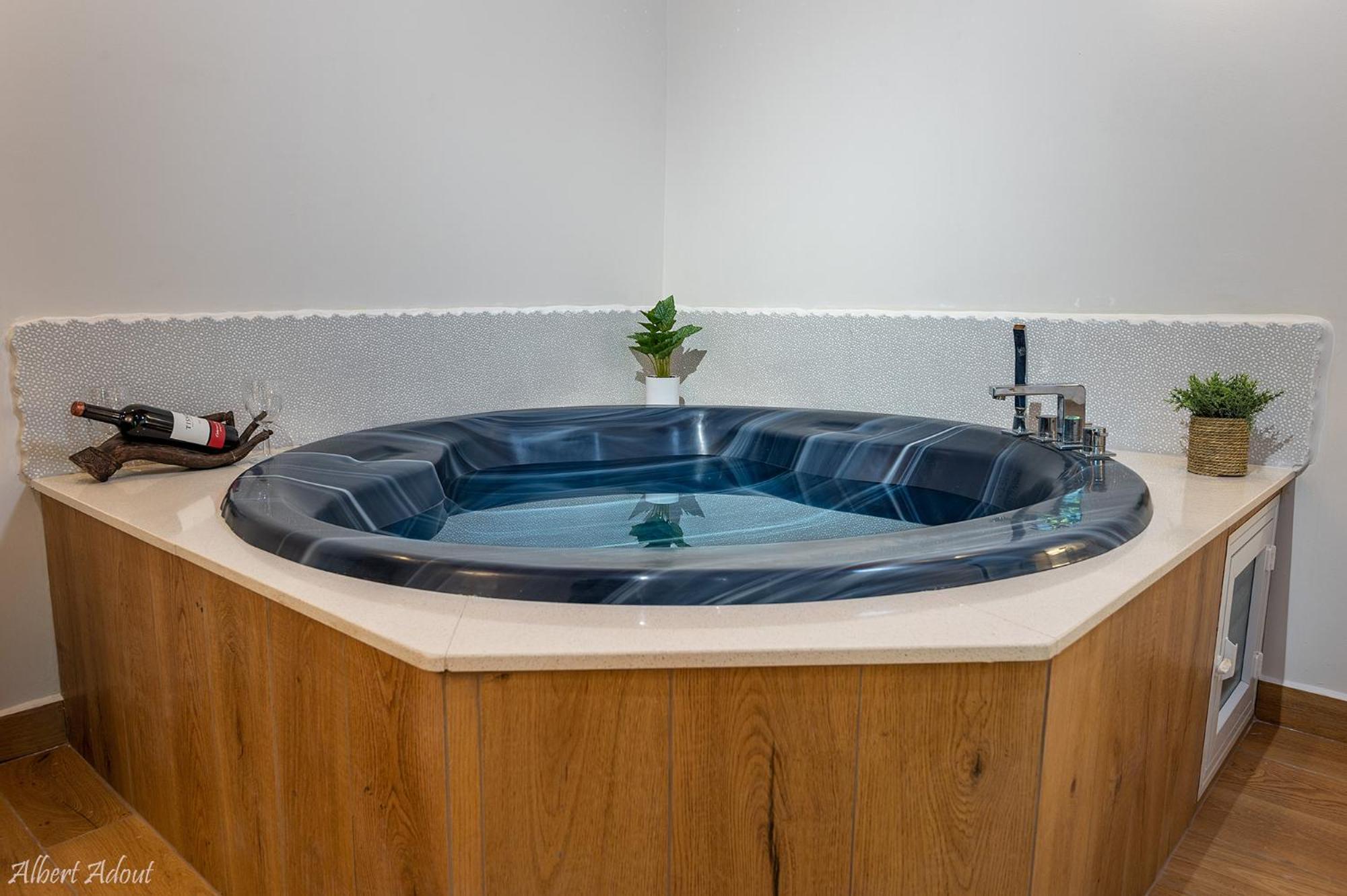 Talia Cabin Guest & Spa