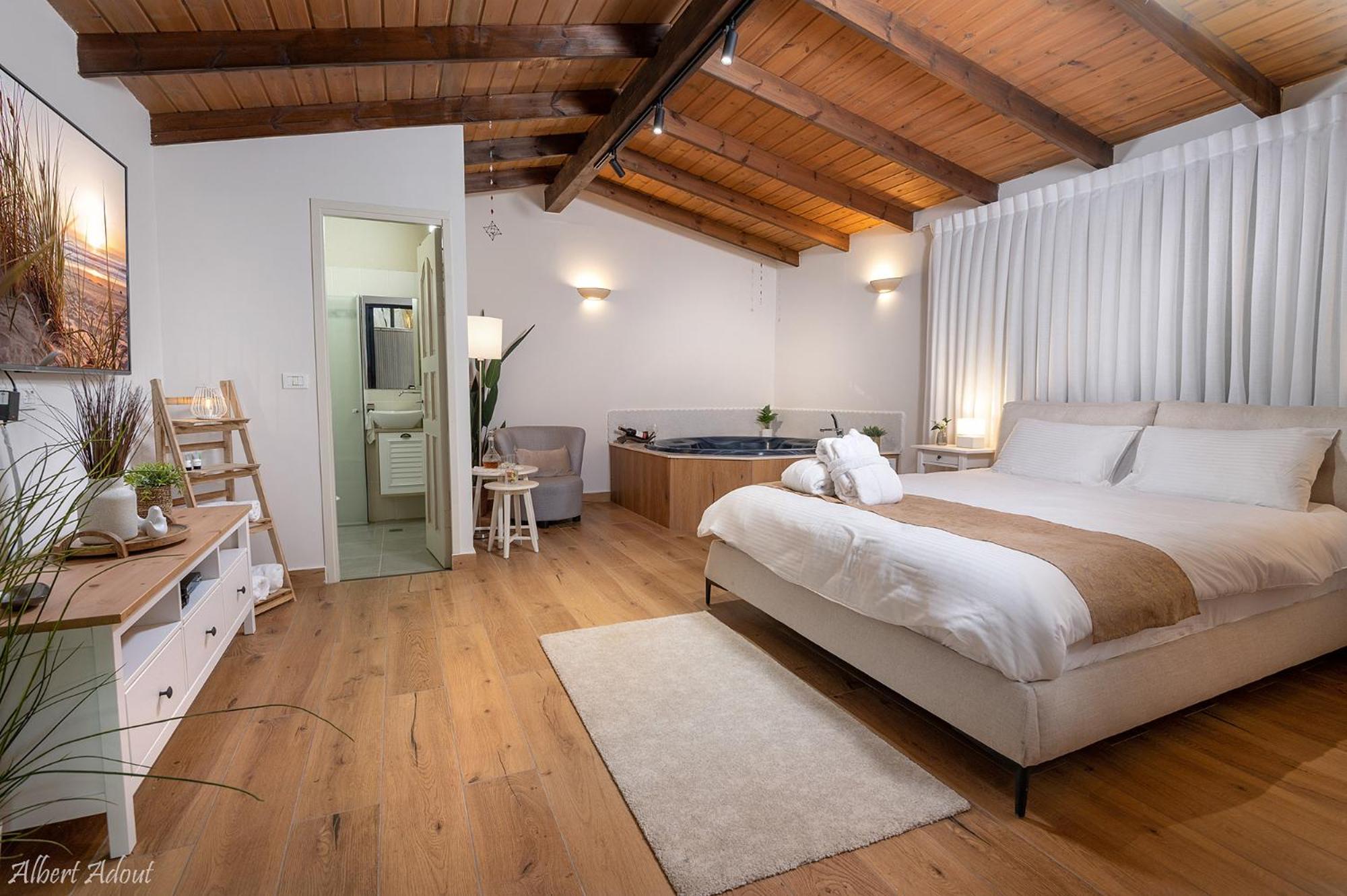 Talia Cabin Guest & Spa
