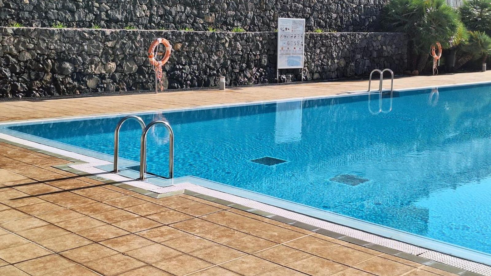 Tropical Apartment - Heated Pool