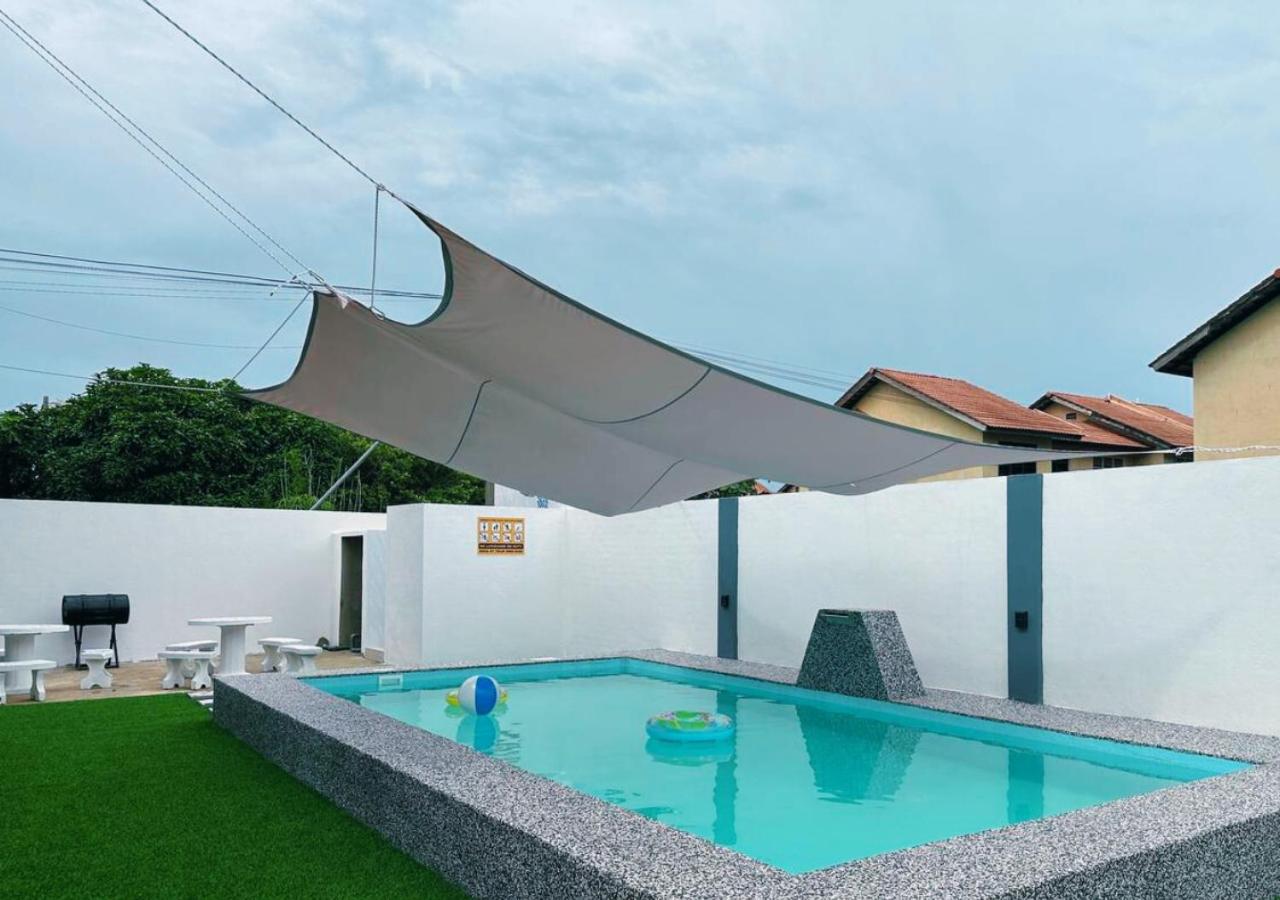 Beautiful 4BR Villa Private Pool