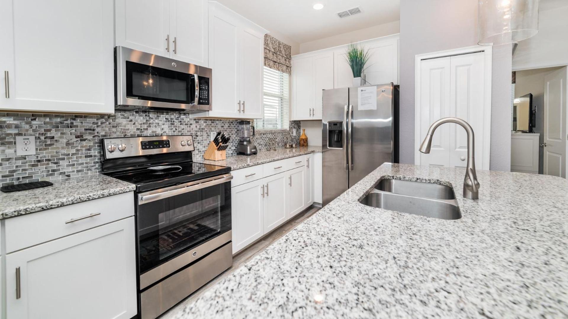 4749 Kings Castle view 4