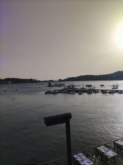 VOULIAGMENI RIVIERA center between Beach and Lake