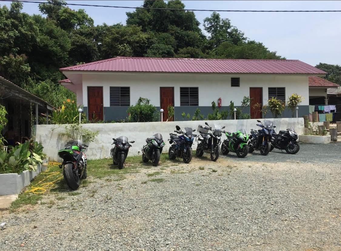 Dtahan Motel Taman Negara view 5