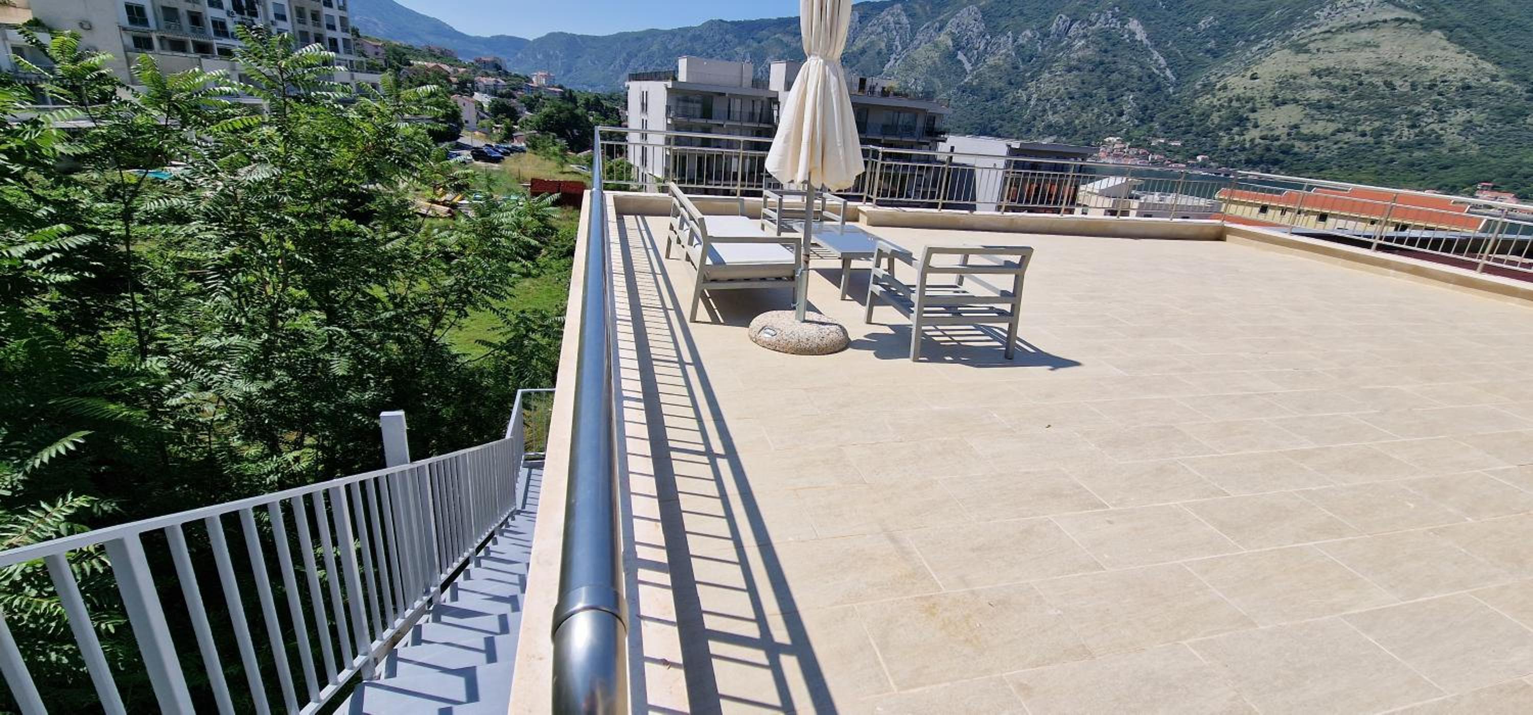 Aksioma Kotor view 3