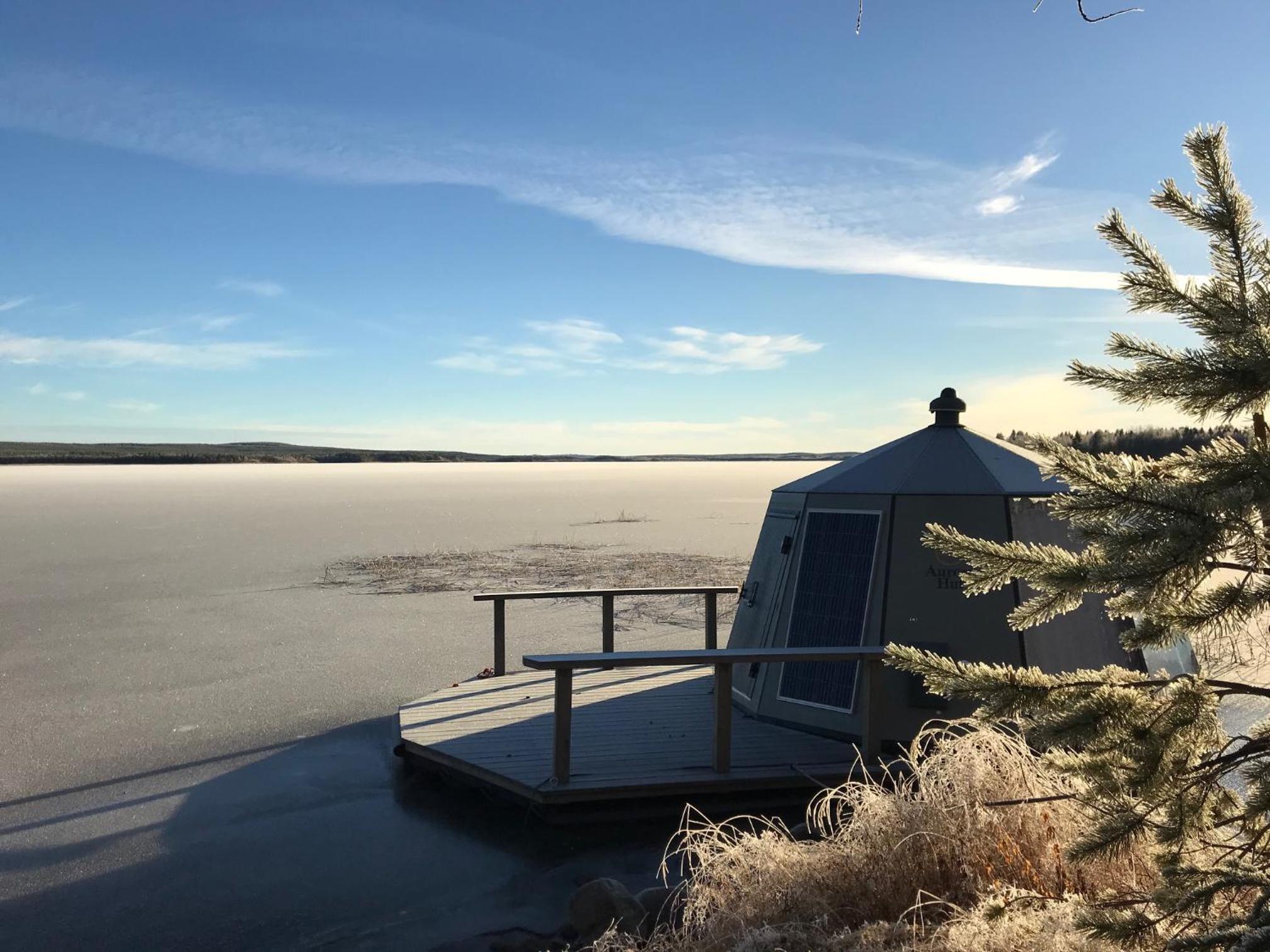 Vikajärvi Lake View Experience Igloos