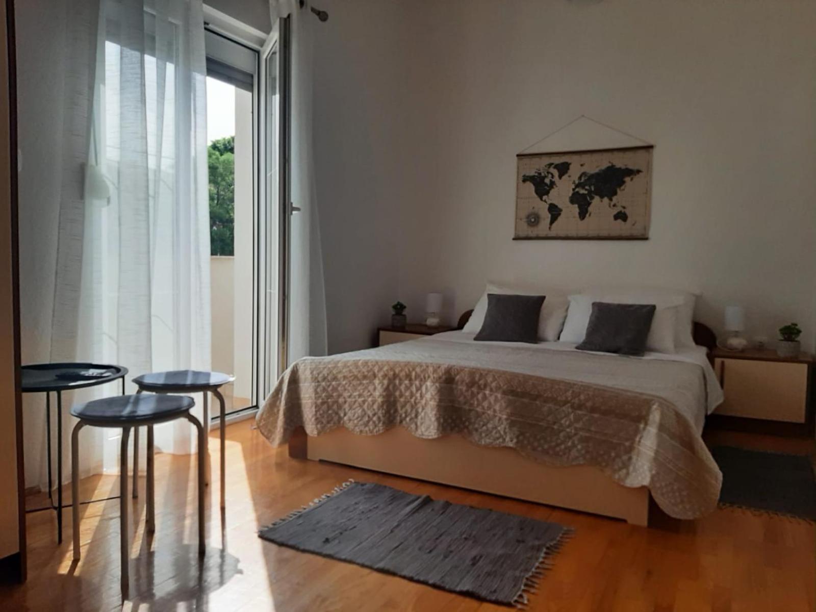 Apartments Luna
