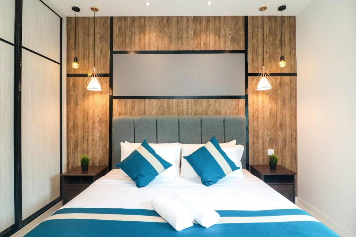 Suasana Suite by RR JBcity