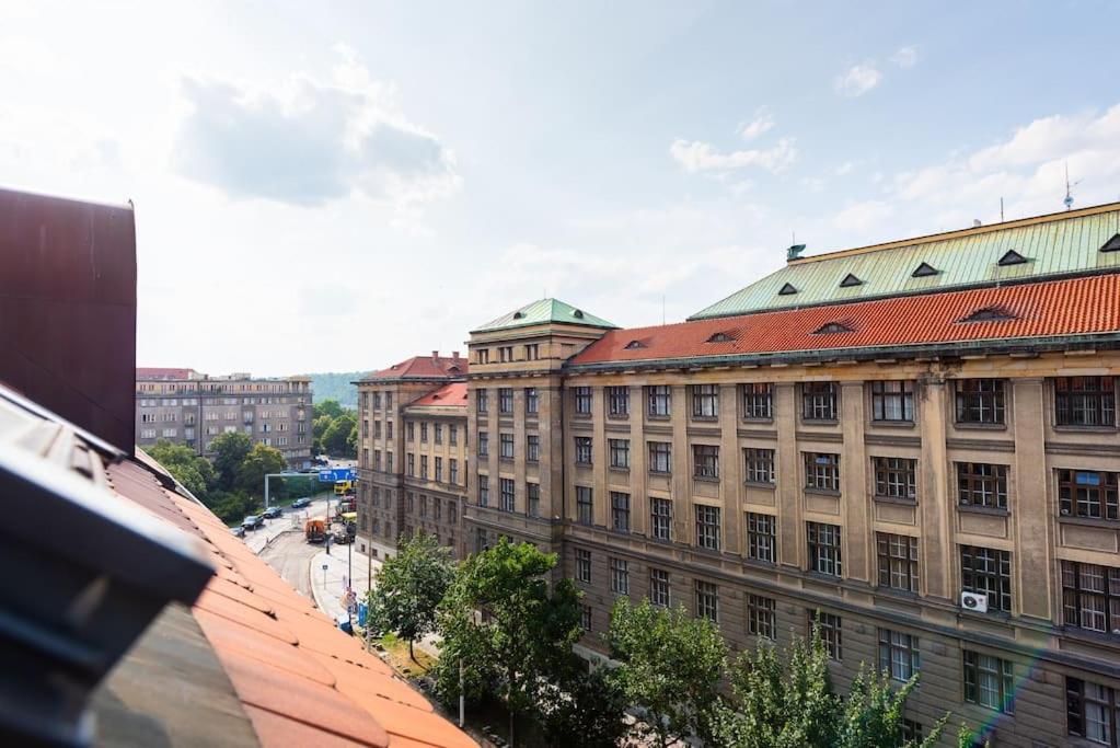 B.O.B. Klimentská