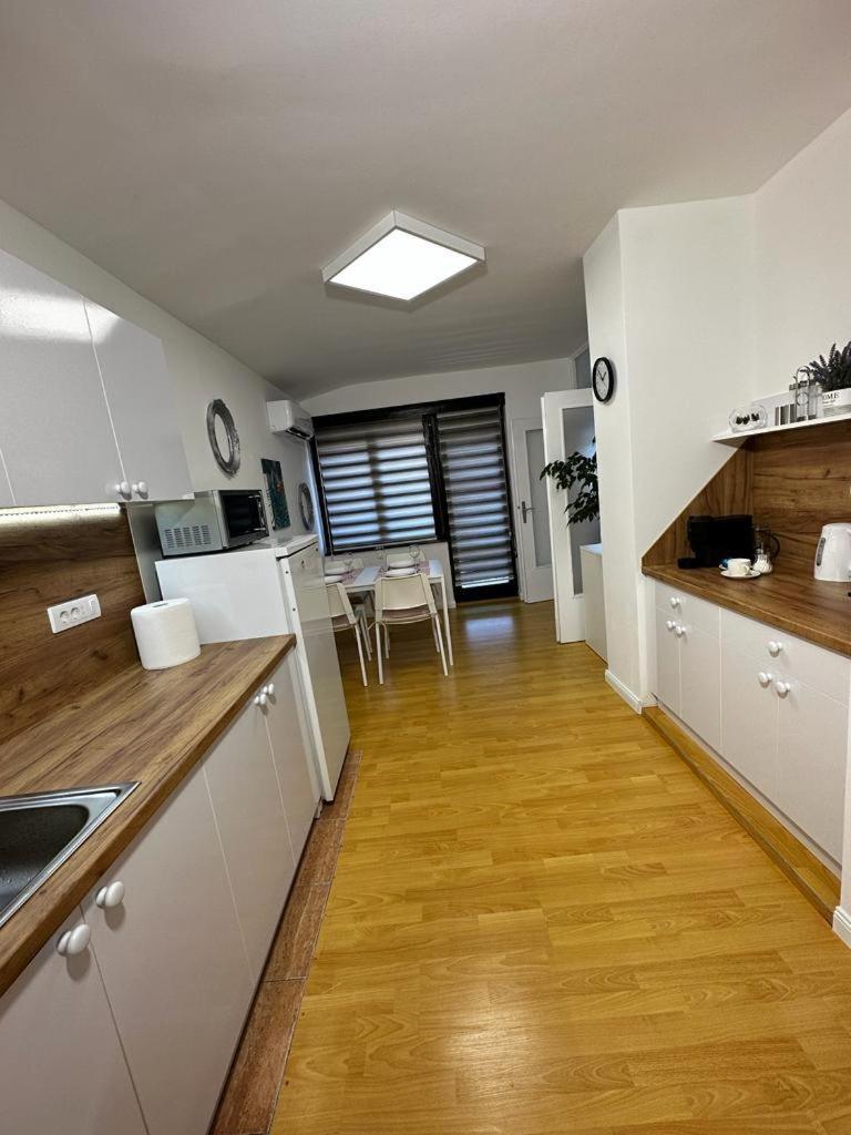 Family Apartman