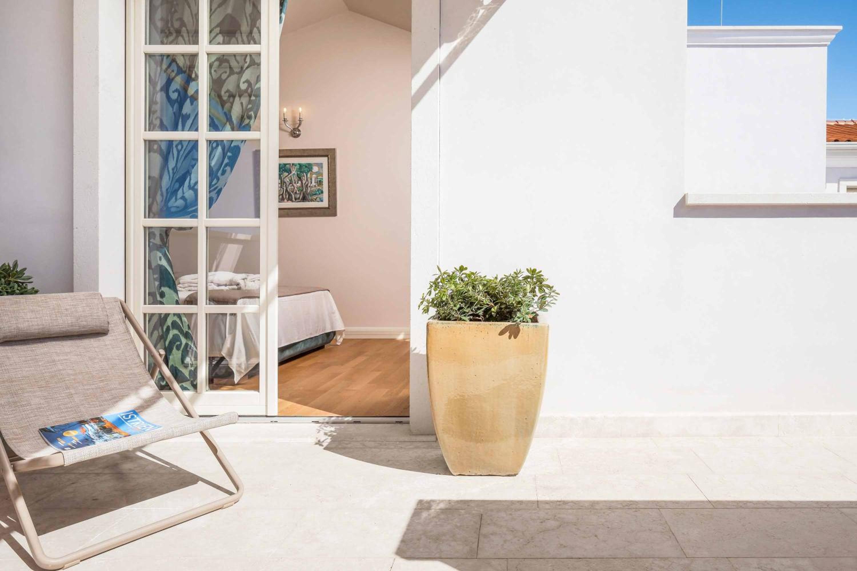 Villa Jewel view 5
