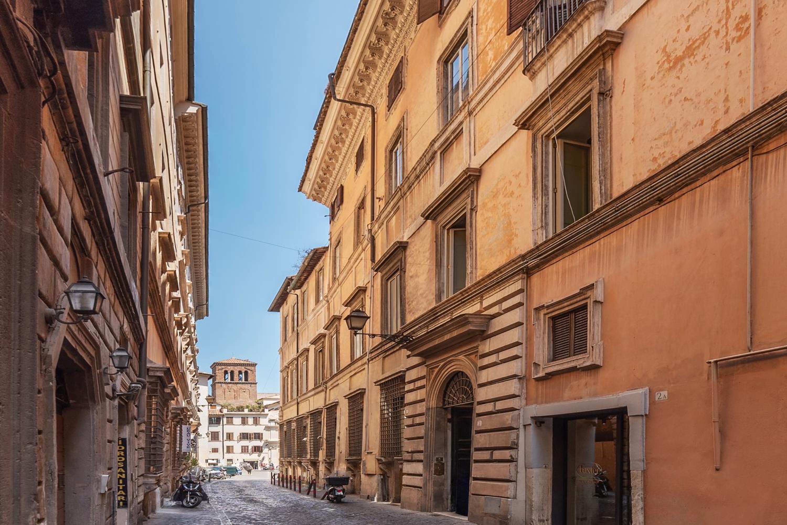 GuestHost - Pantheon Apartment - L'angolo nascosto dei quadri