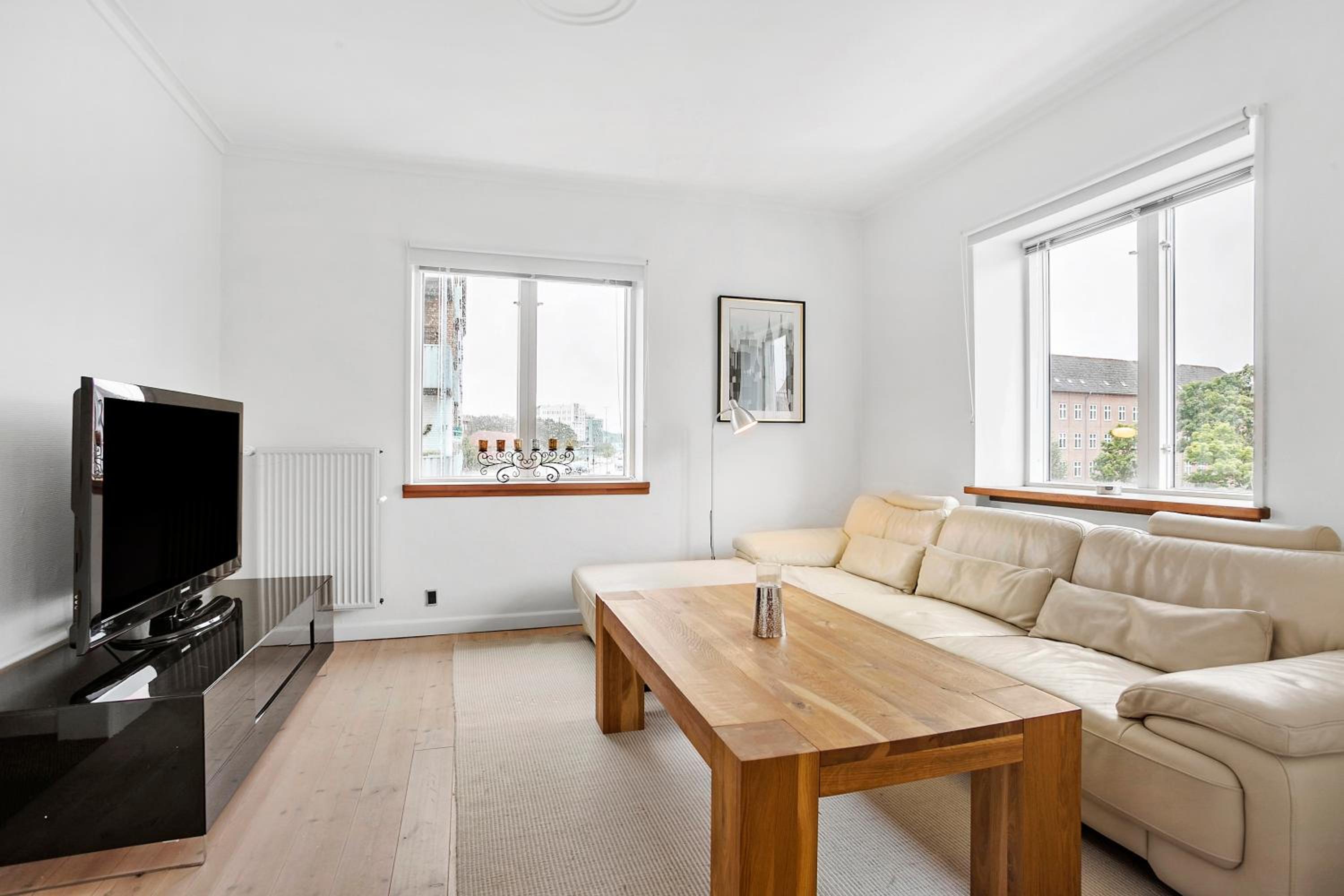 Cozy 2-Bed Apartment in Aalborg view 3