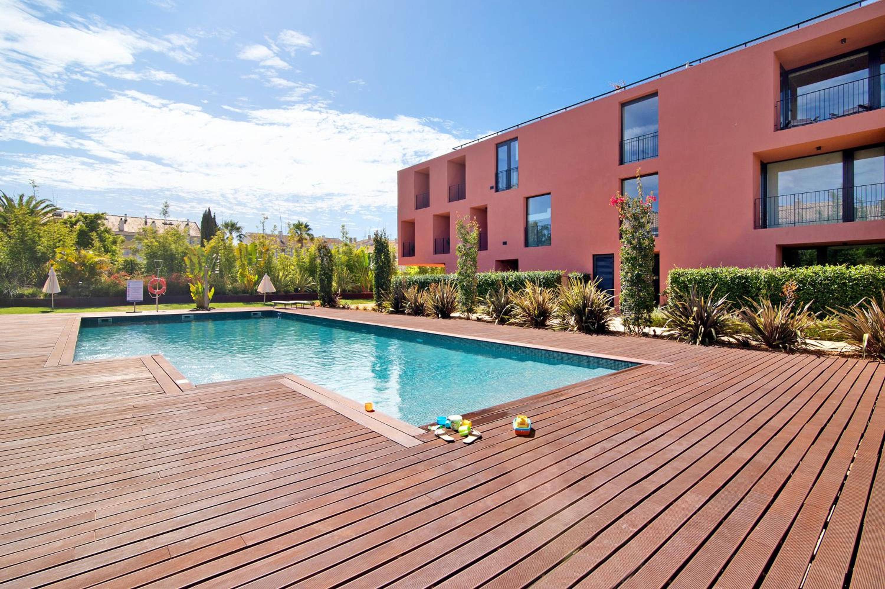 Unique Luxury Condo in Vilamoura view 3