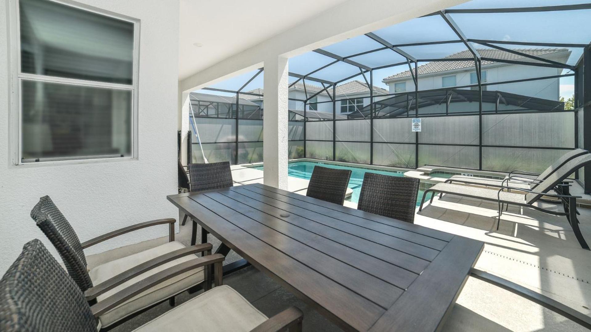 4720 Sleepy Hollow - Image 3