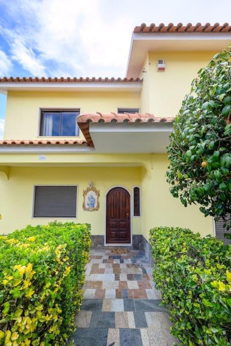 CASA AMARELA