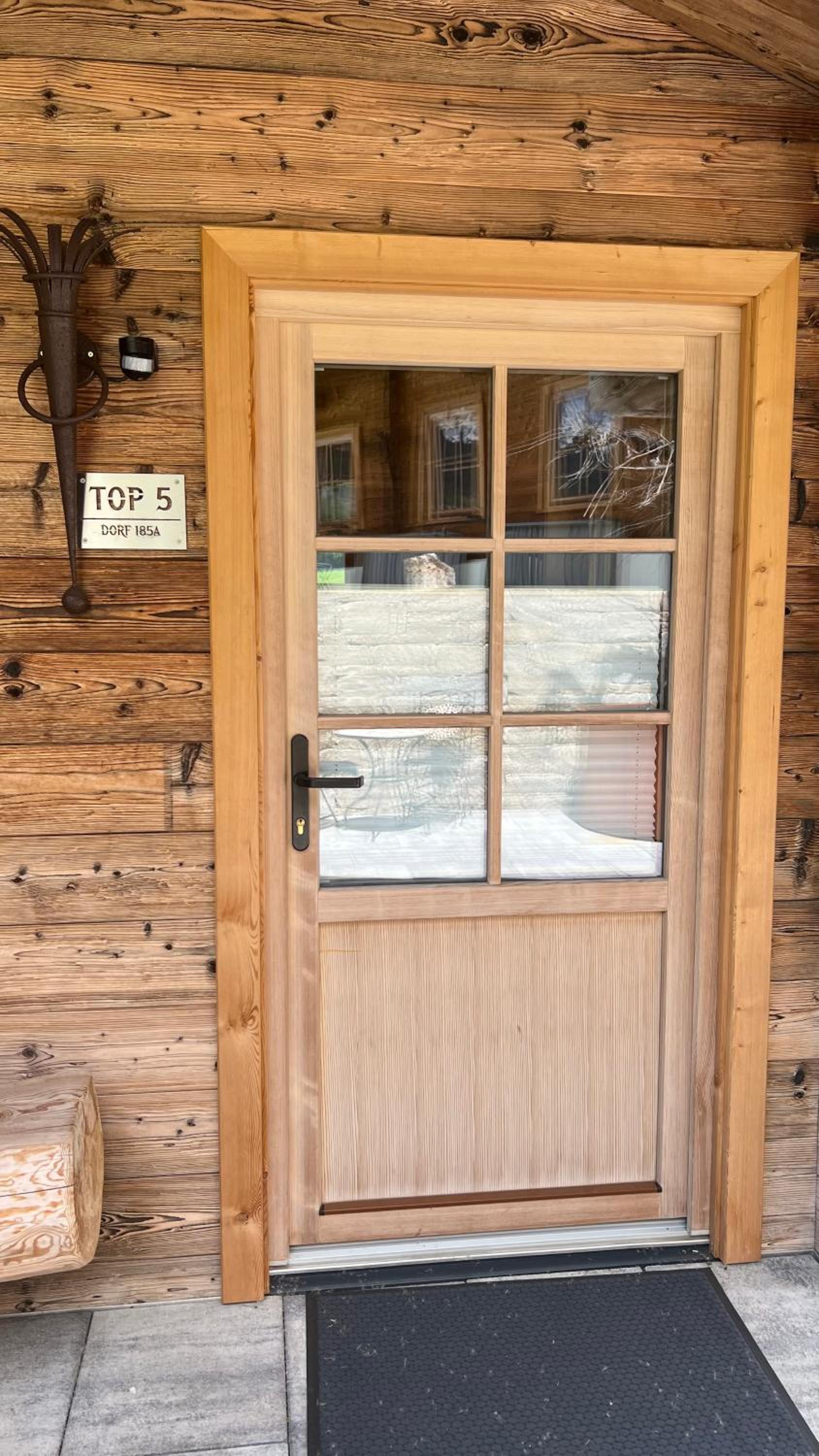 Chalet Hittli 1065 Tirol sauna garden WiFi guest card