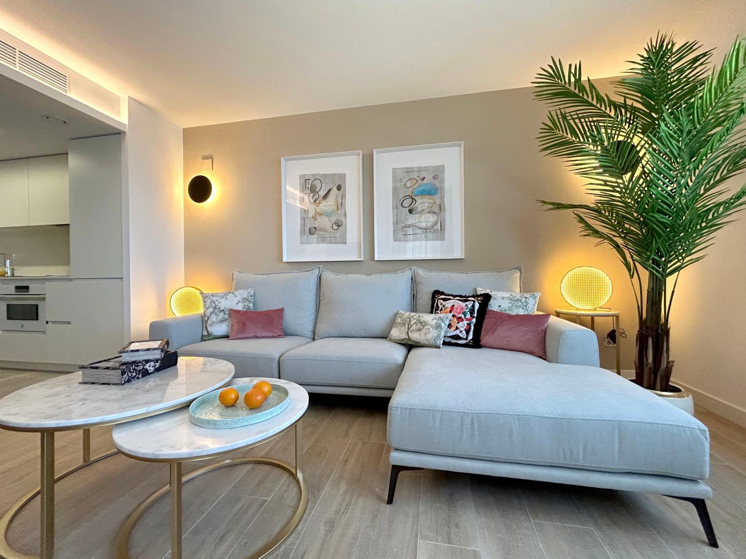 POSIDONIA PUNTA PRIMA - Luxury Seafront Apartments