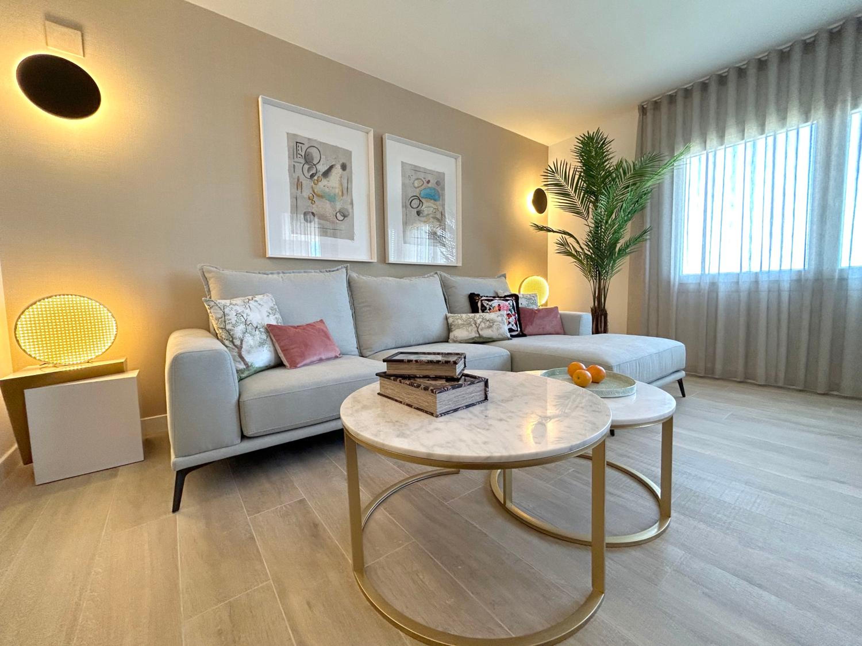 POSIDONIA PUNTA PRIMA - Luxury Seafront Apartments