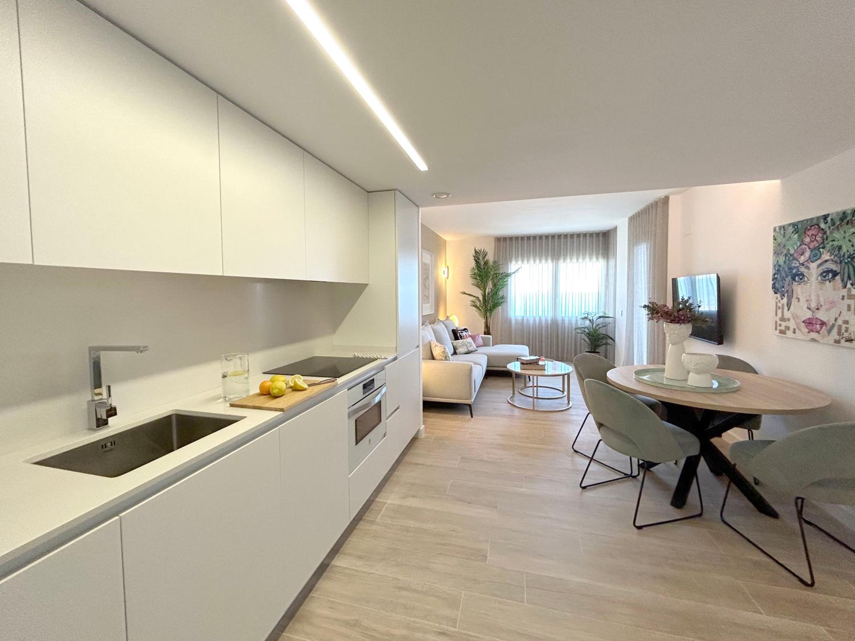 POSIDONIA PUNTA PRIMA - Luxury Seafront Apartments