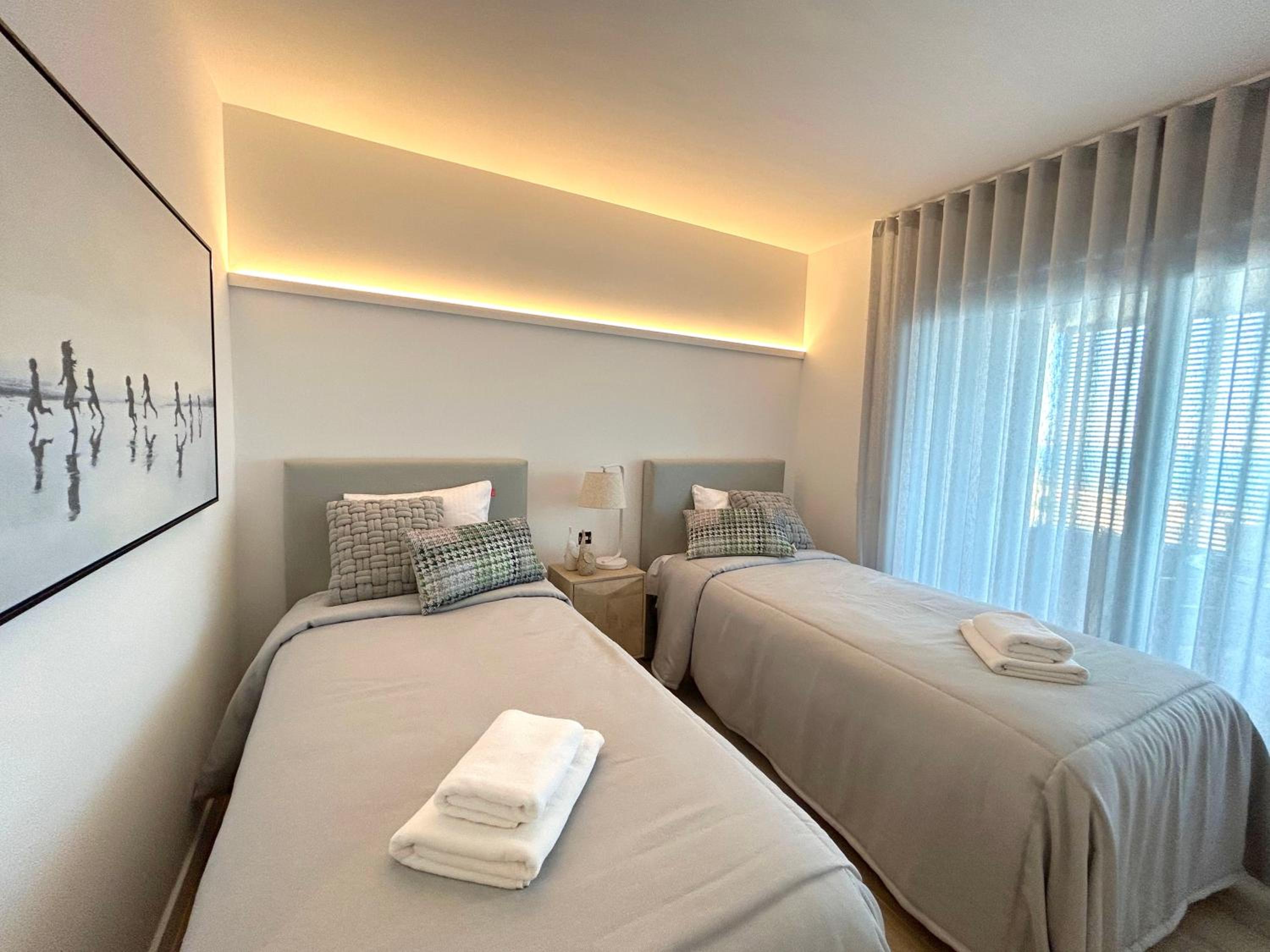 POSIDONIA PUNTA PRIMA - Luxury Seafront Apartments