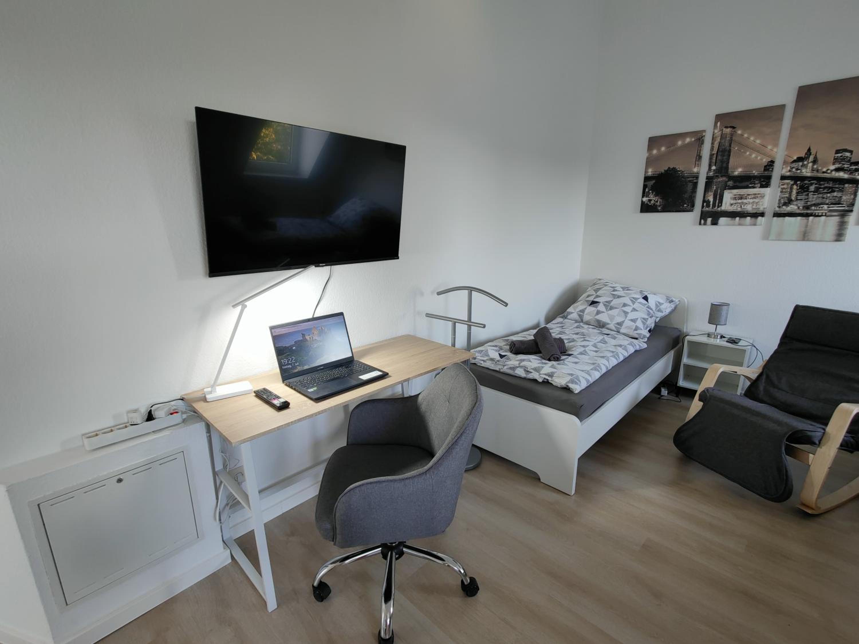 Photo 9