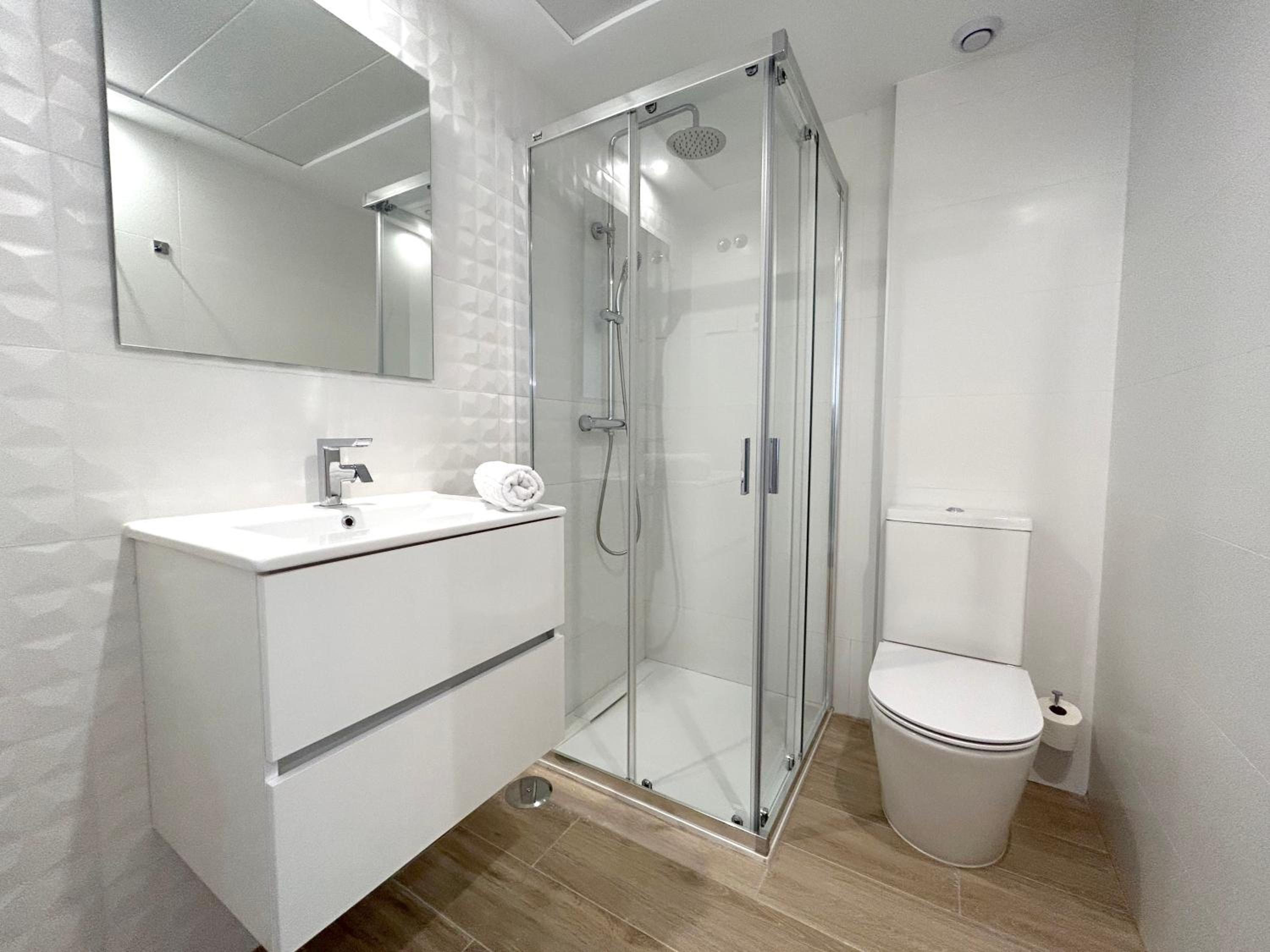 POSIDONIA PUNTA PRIMA - Luxury Seafront Apartments
