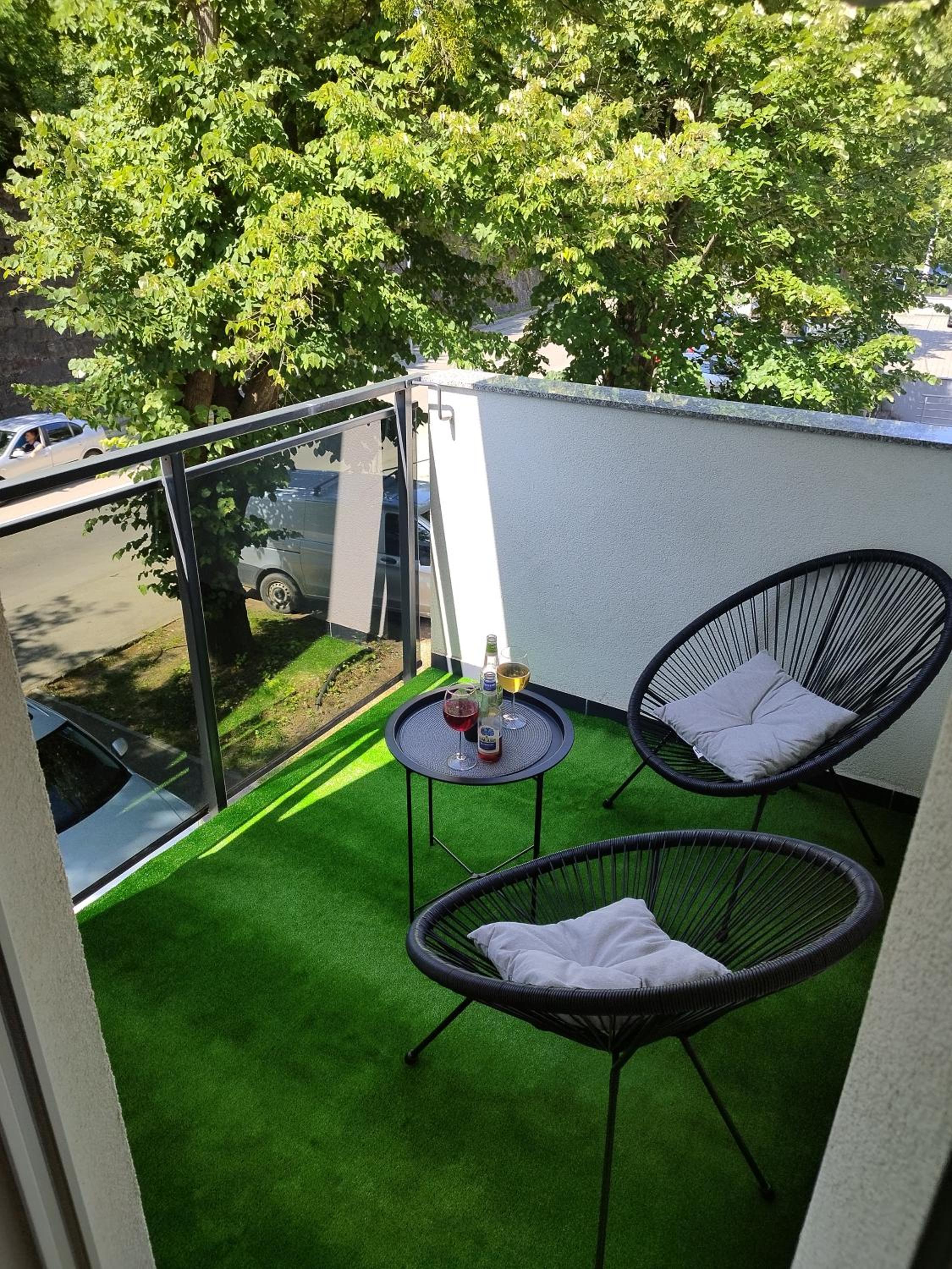 balance & terrace