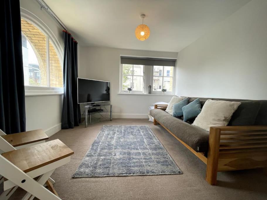 Super Duplex with Free Parking view 2