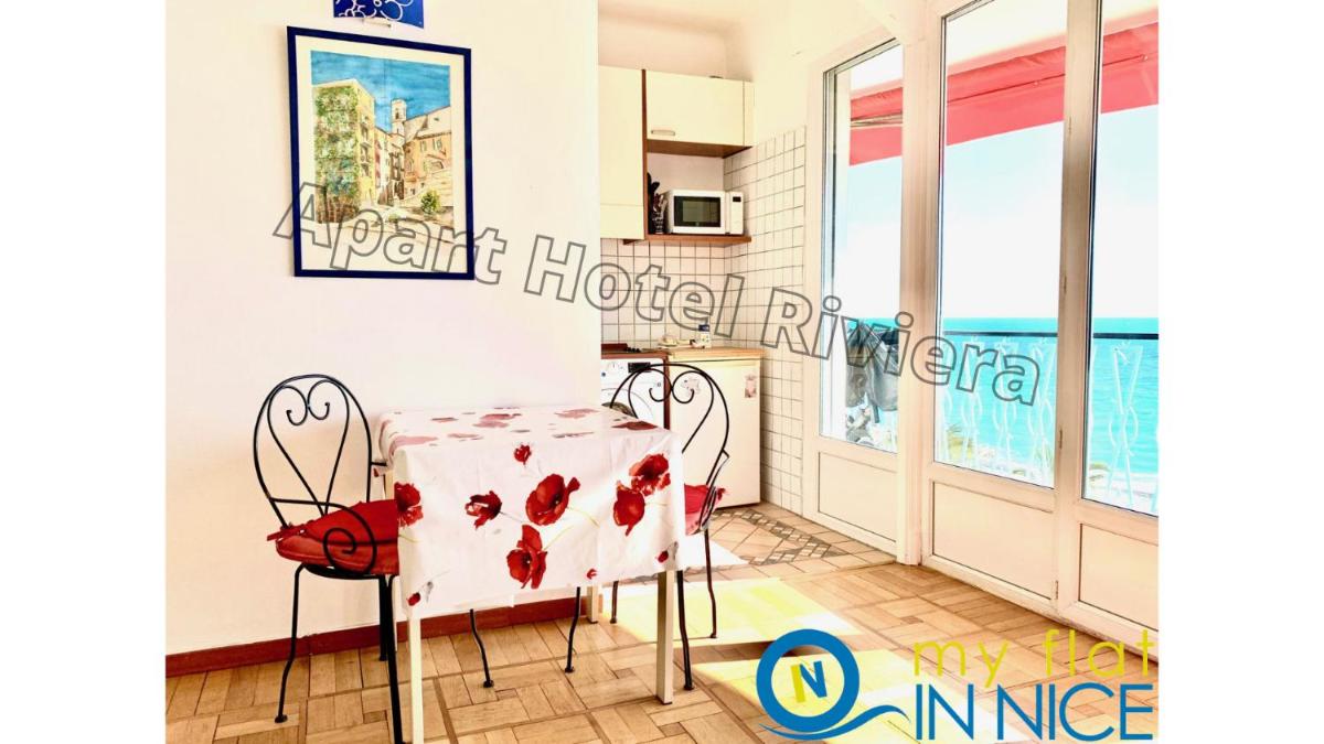 ApartHotel Riviera - Promenade des anglais - 1 Bedroom AC apartement - Amazing Sea View - Large terrasse - BALCON VAGUE BLEUE view 3
