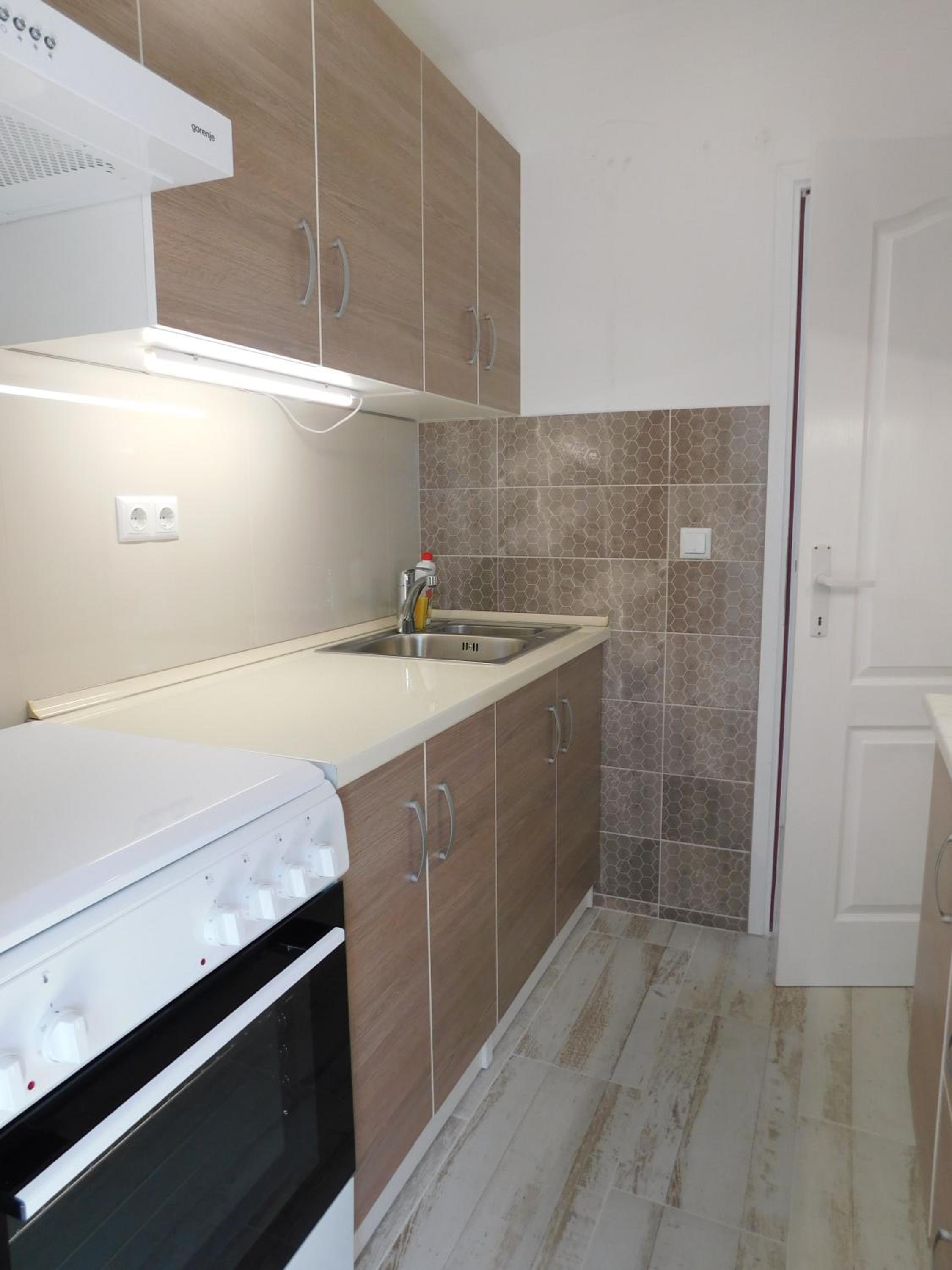 Tina apartman
