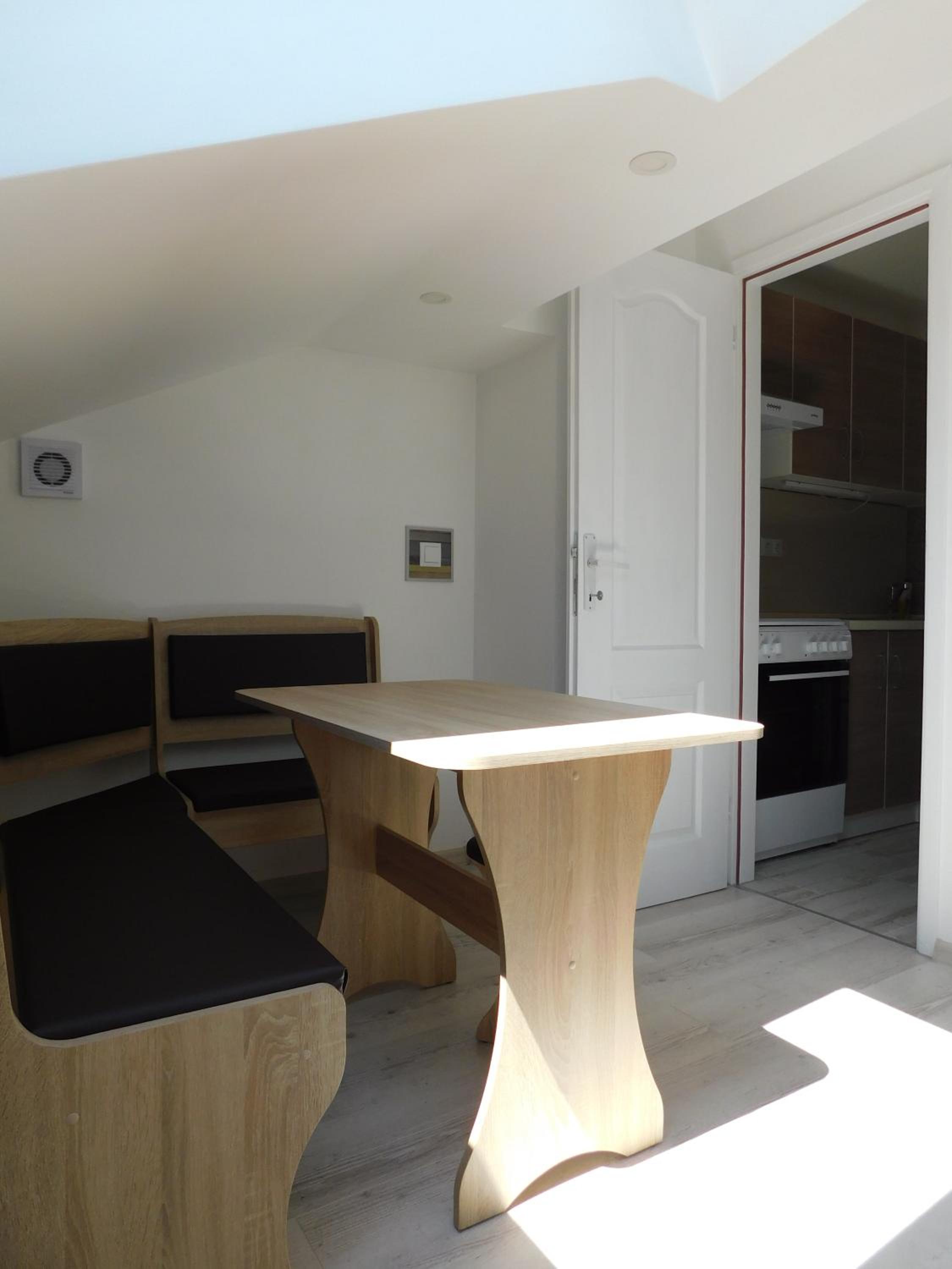 Tina apartman
