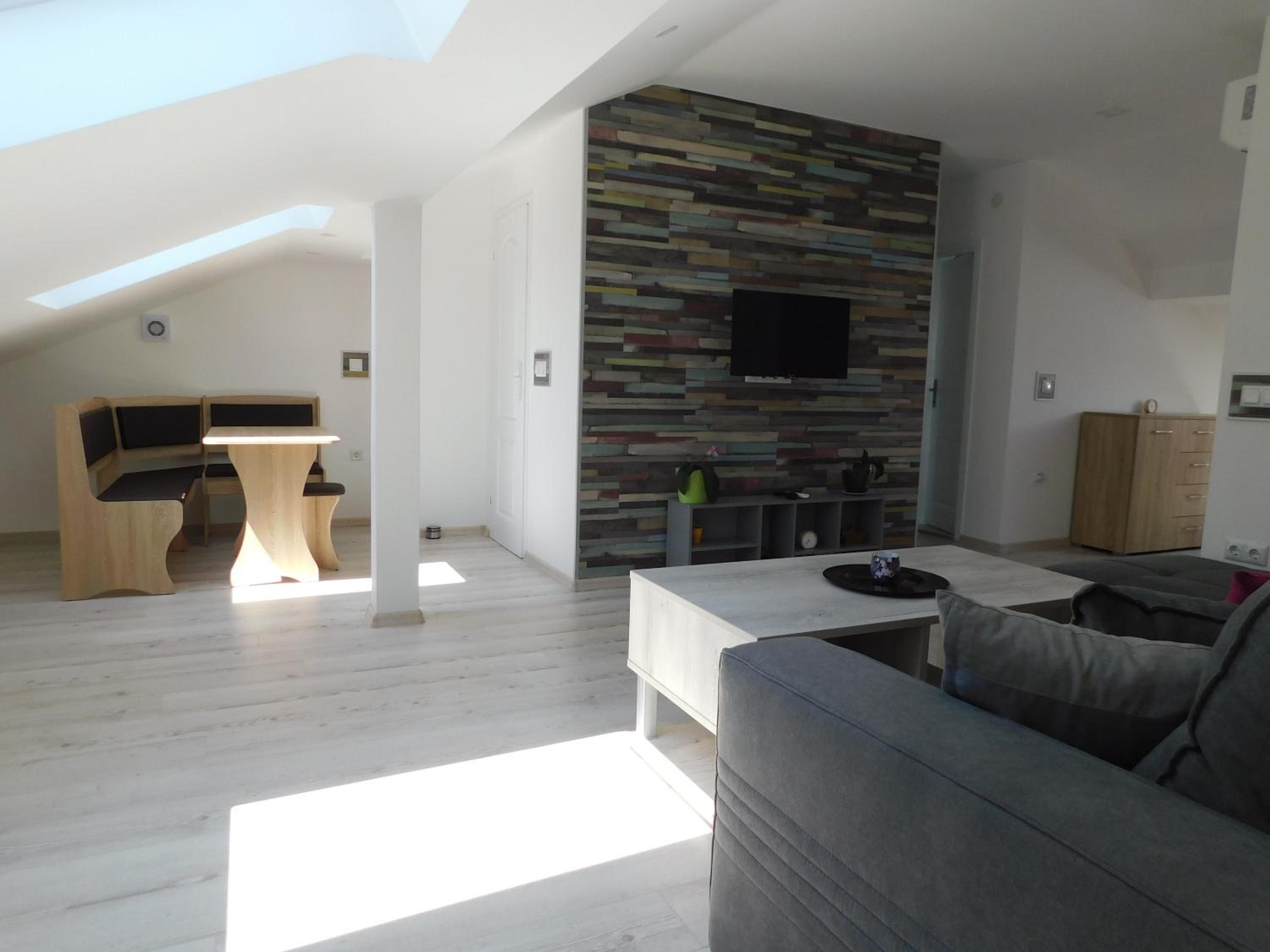 Tina apartman
