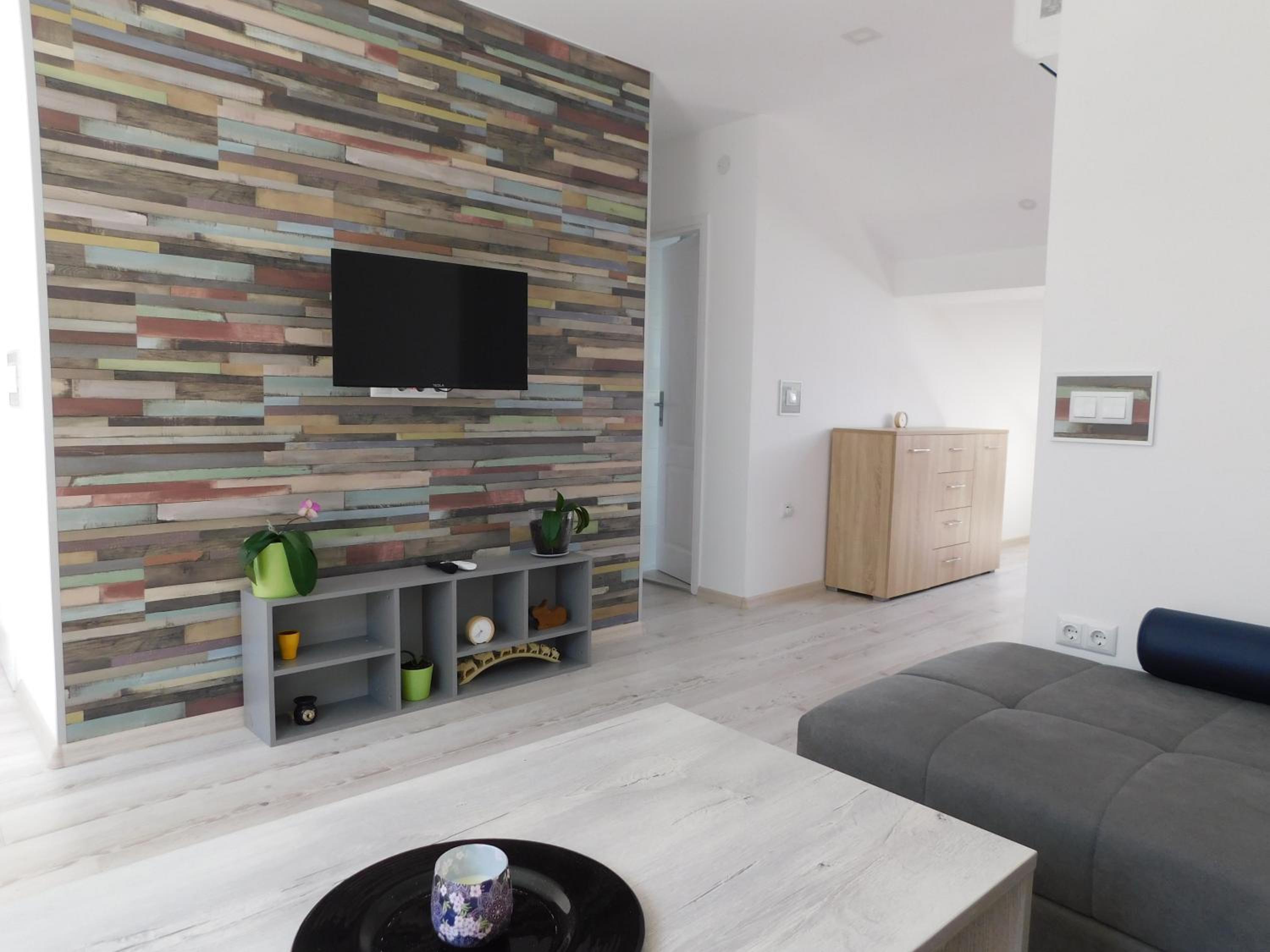 Tina apartman