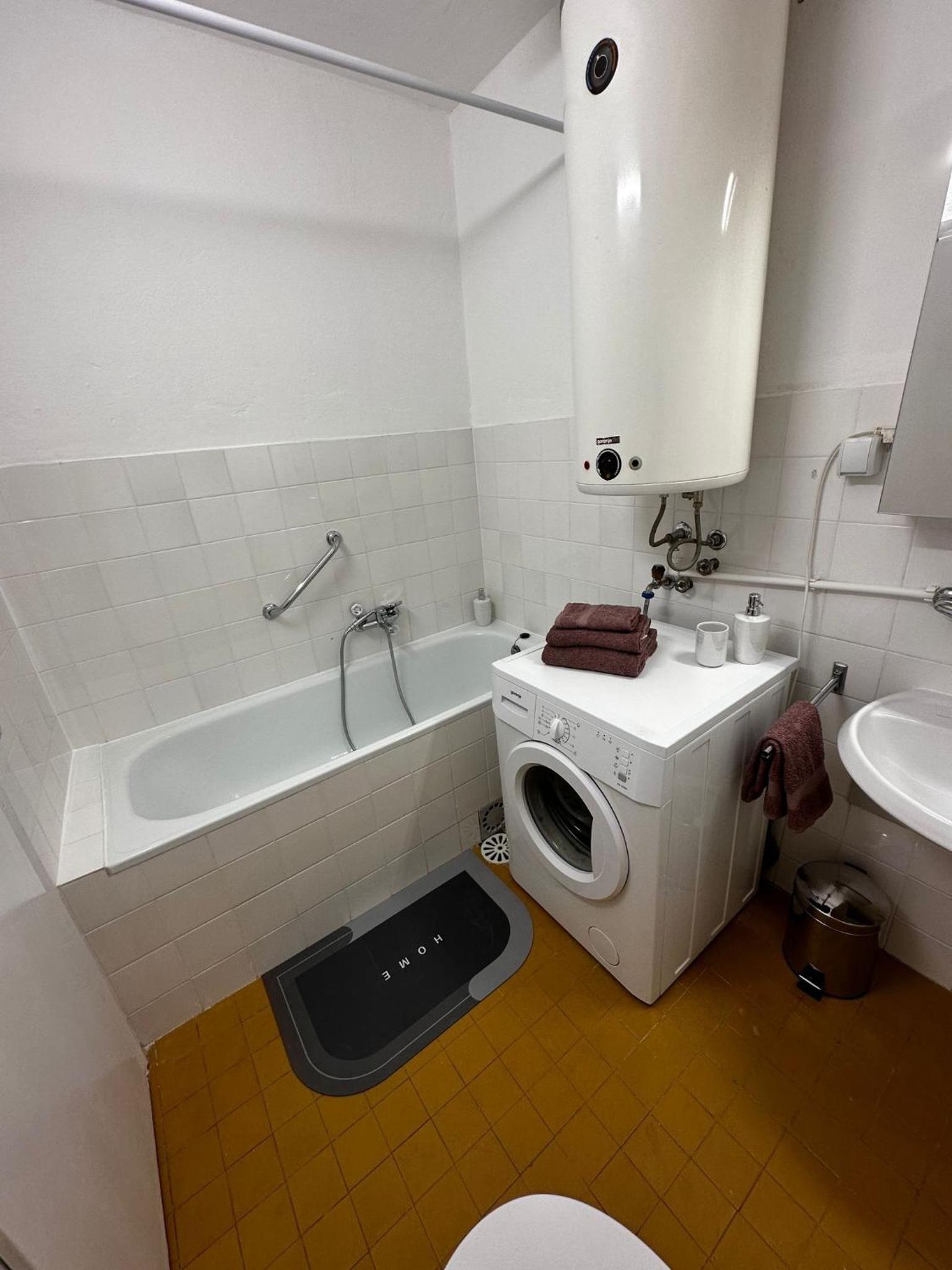 Family Apartman