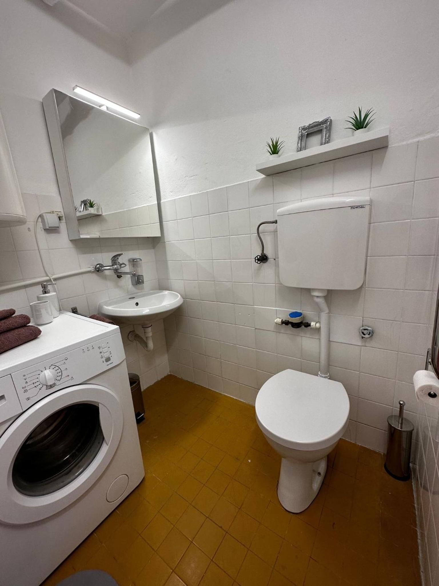 Family Apartman