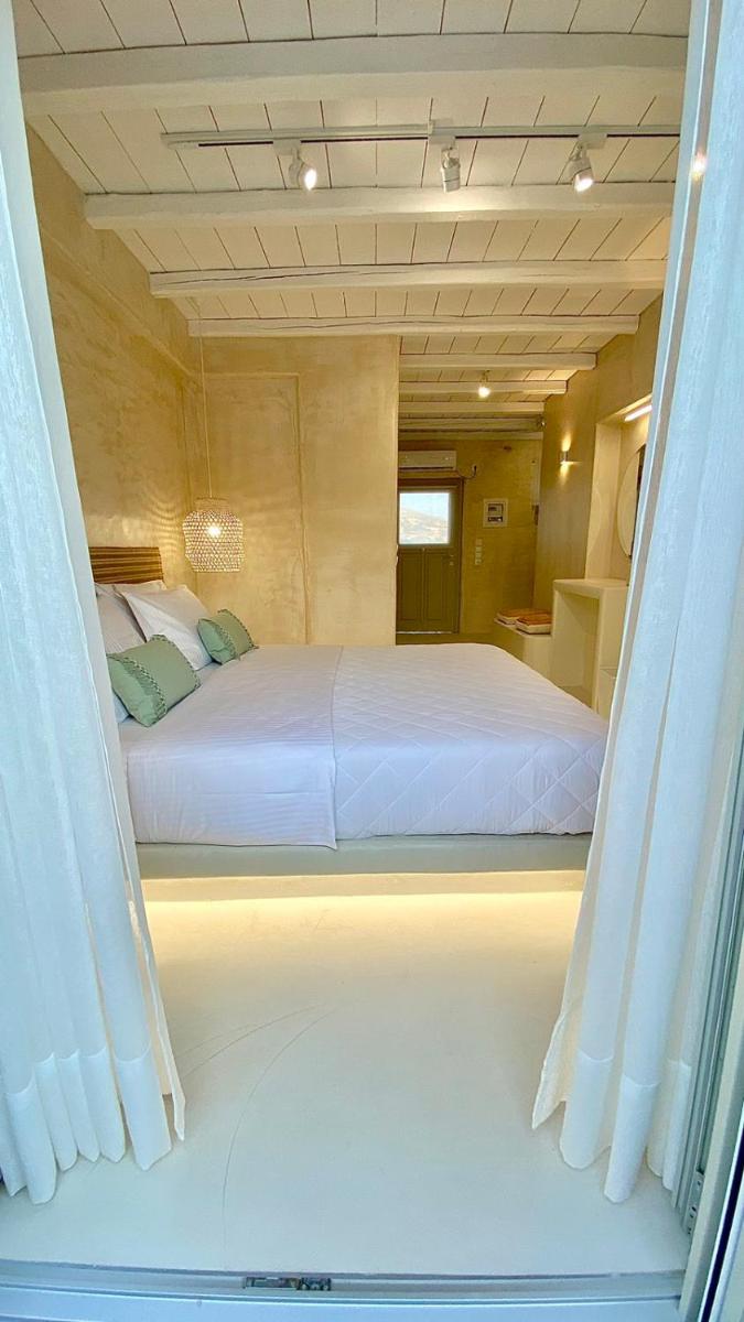 Moustakas Beach Apartments