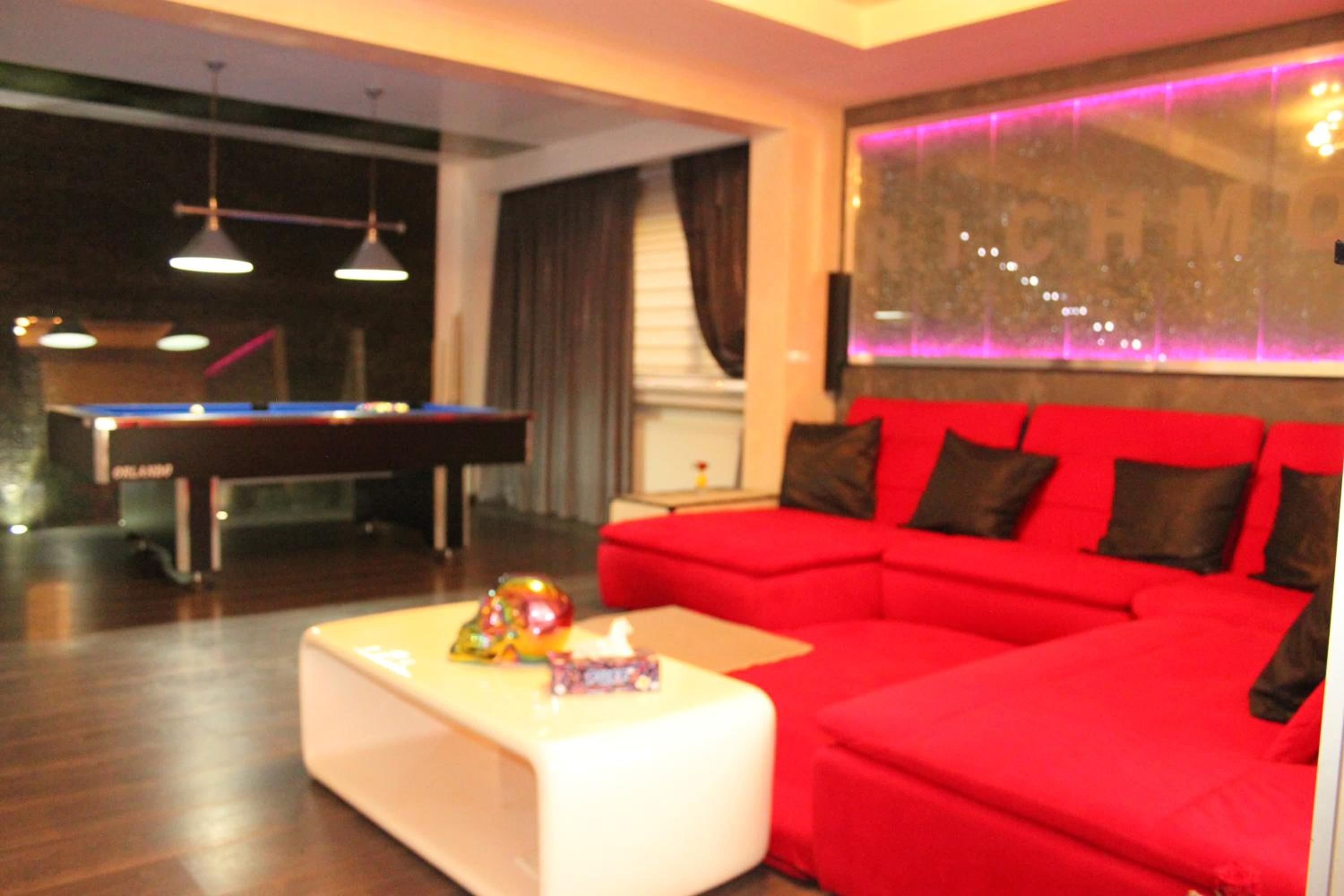 Villa RICH