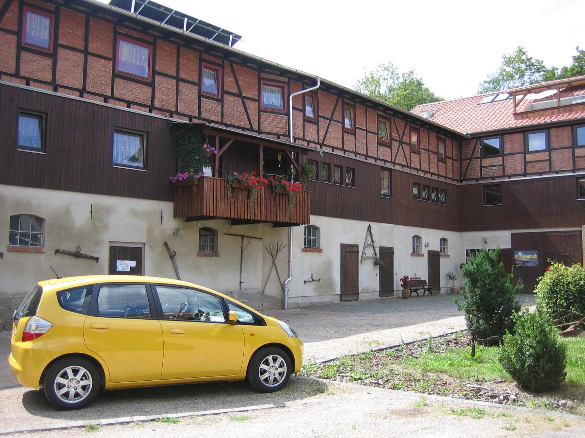 Photo 9